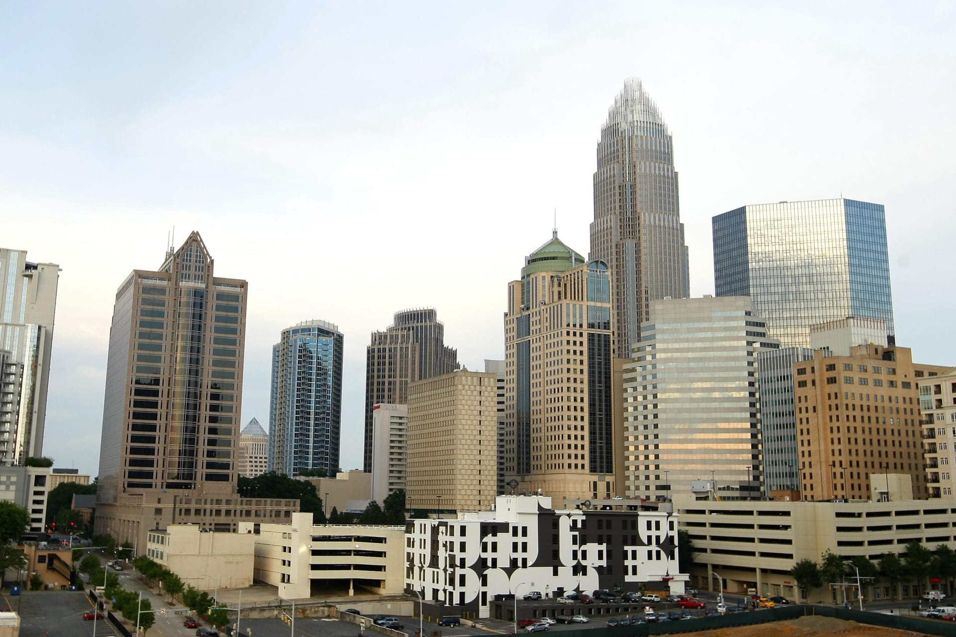 <p>Buildings are seen in uptown Charlotte in North Carolina May 1, 2012. Charlotte will host the 2012 Democratic National Convention in September.</p>
