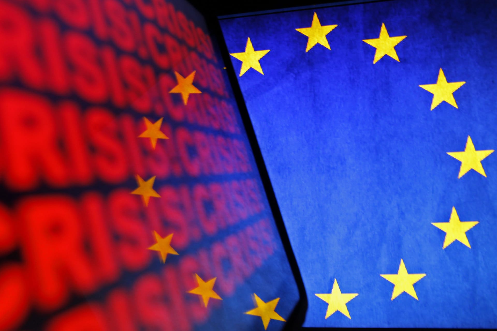 <p>The logo of the European Union and the word recession are displayed on the screen an iPad and a LCD monitor in Zenica on November 16, 2012.</p>