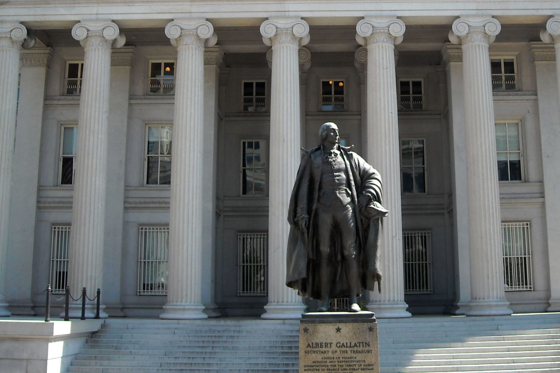 <p>Facade of the Treasury Department in Washington, DC, on May 25, 2008.</p>
