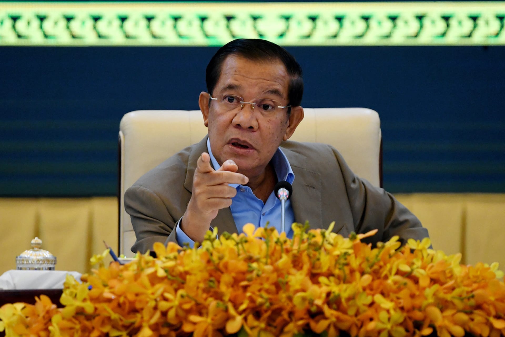 hun-sen