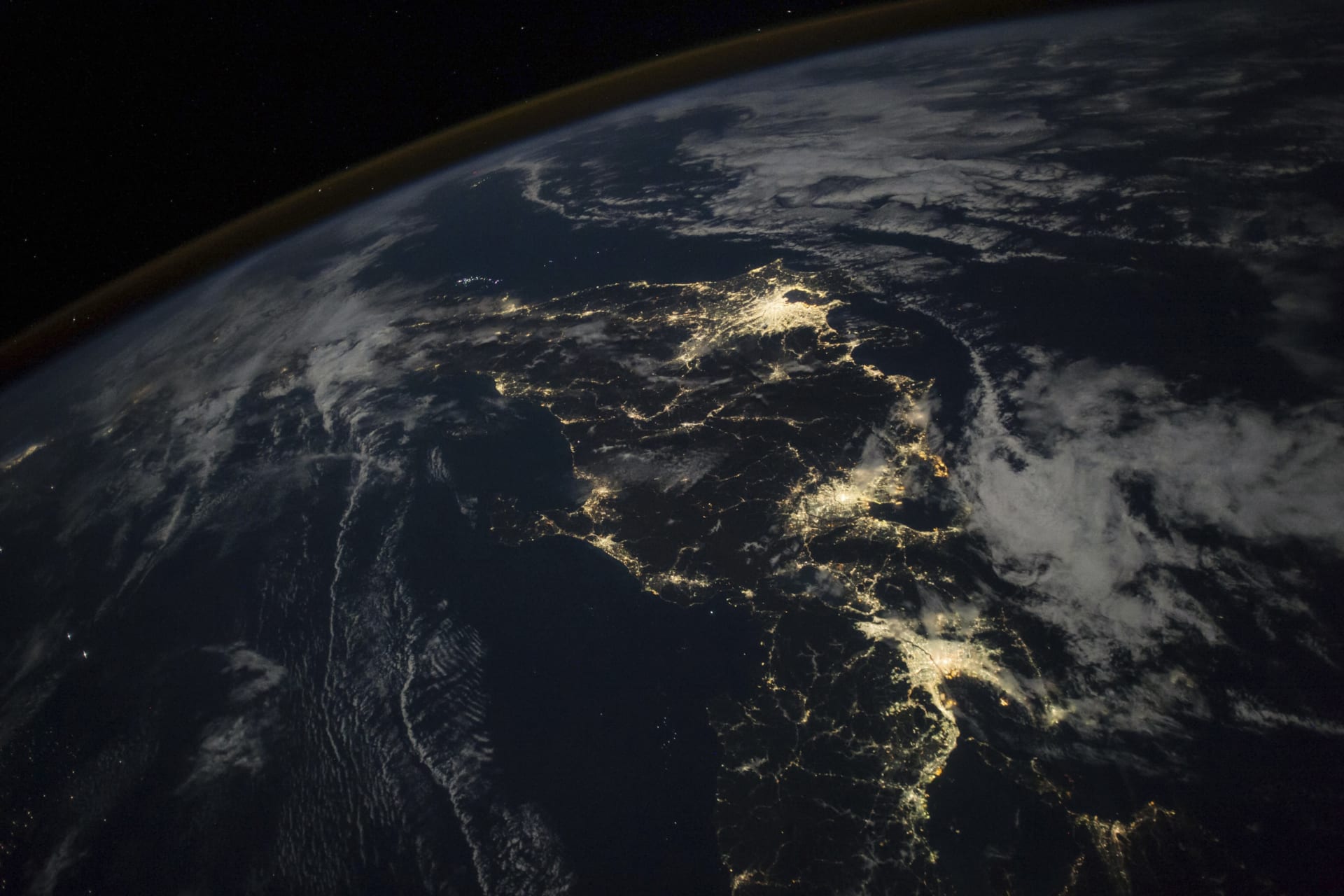 <p>View from space of the city lights of Japan at night on November 6, 2017.</p>
