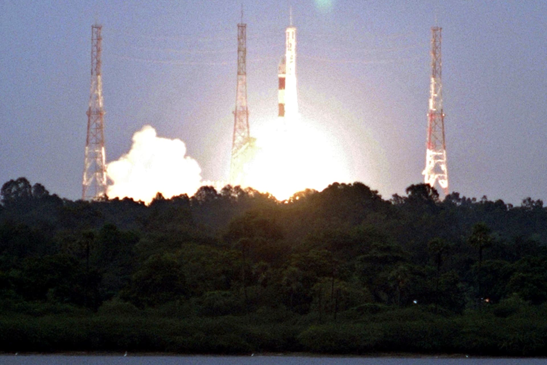 A rocket carrying India’s first unmanned moon mission, Chandrayaan-1, blasts off. Babu/Reuters