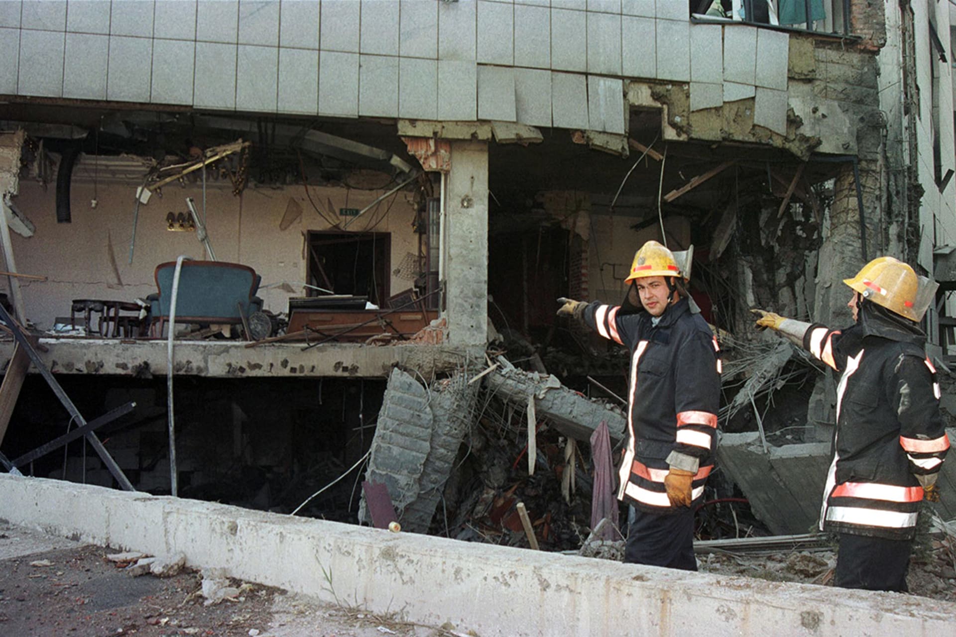 The Chinese embassy in Belgrade is damaged after being hit by North Atlantic Treaty Organization (NATO) missiles.

