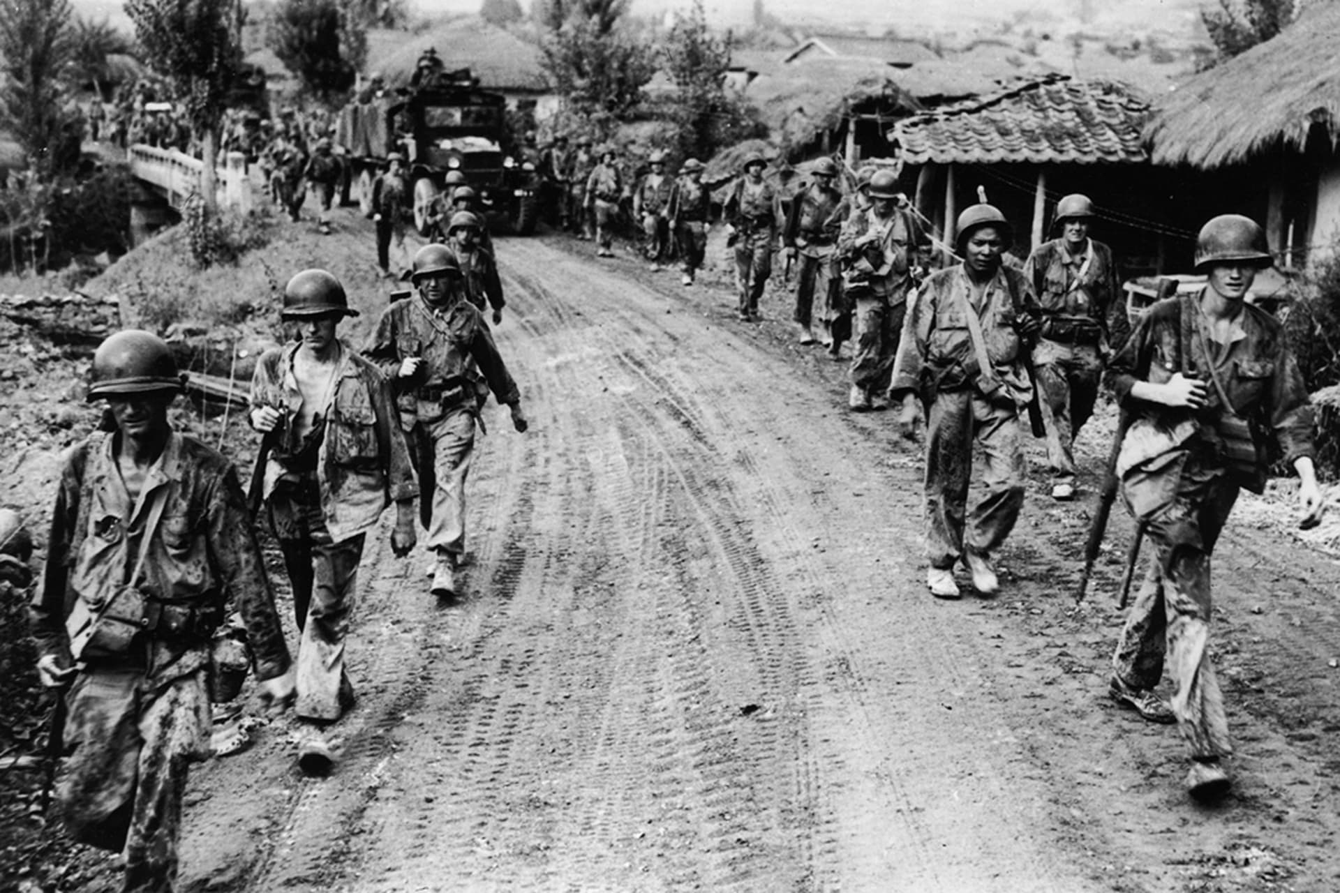 American troops withdraw from Yongsan in Korea. Keystone/Getty Images