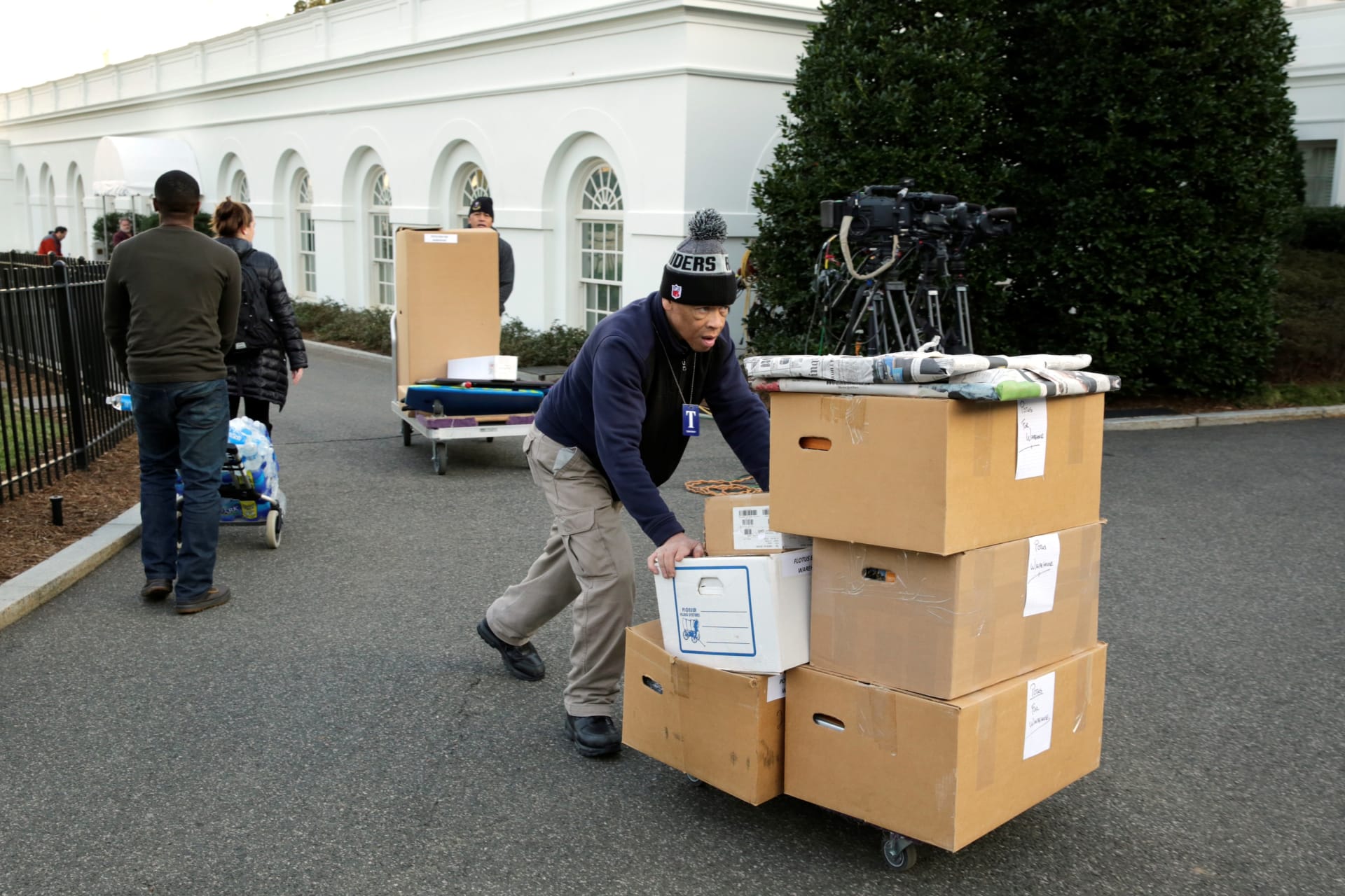 Staffing a New Administration, With Stephen Hadley (Transition 2025, Episode 1) pic