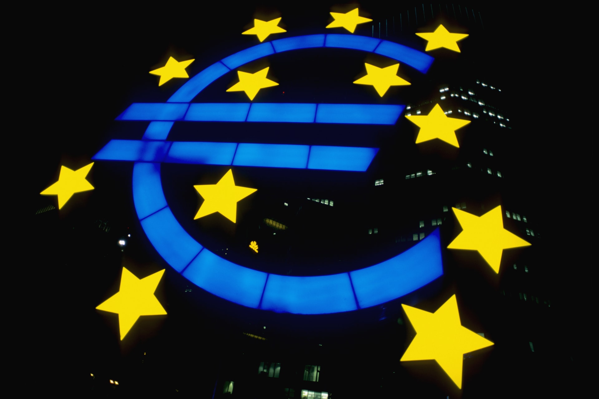 PODCAST | The President's Inbox: Europe’s Geoeconomic Revolution pic