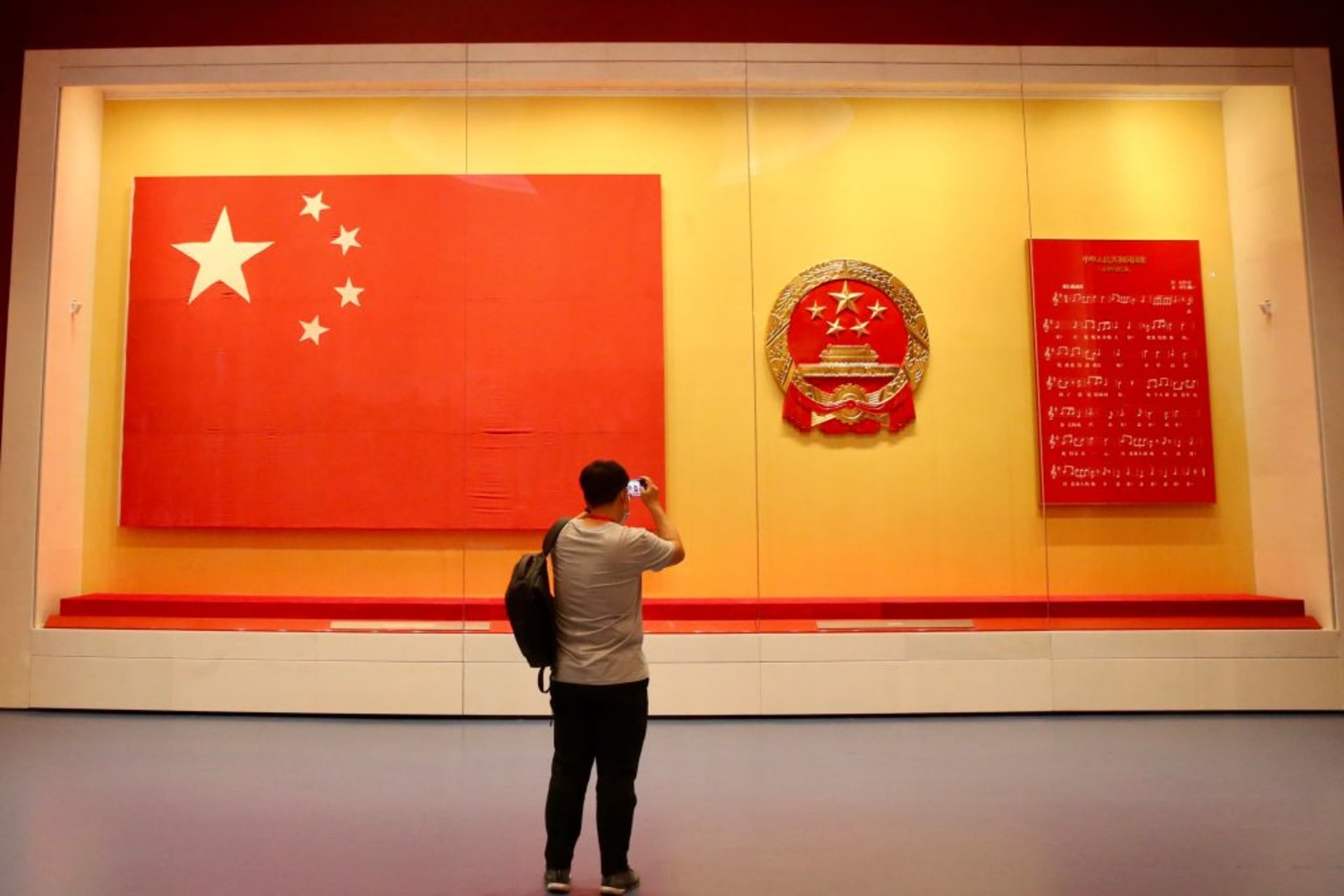 China’s Underground Historians, With Ian Johnson pic