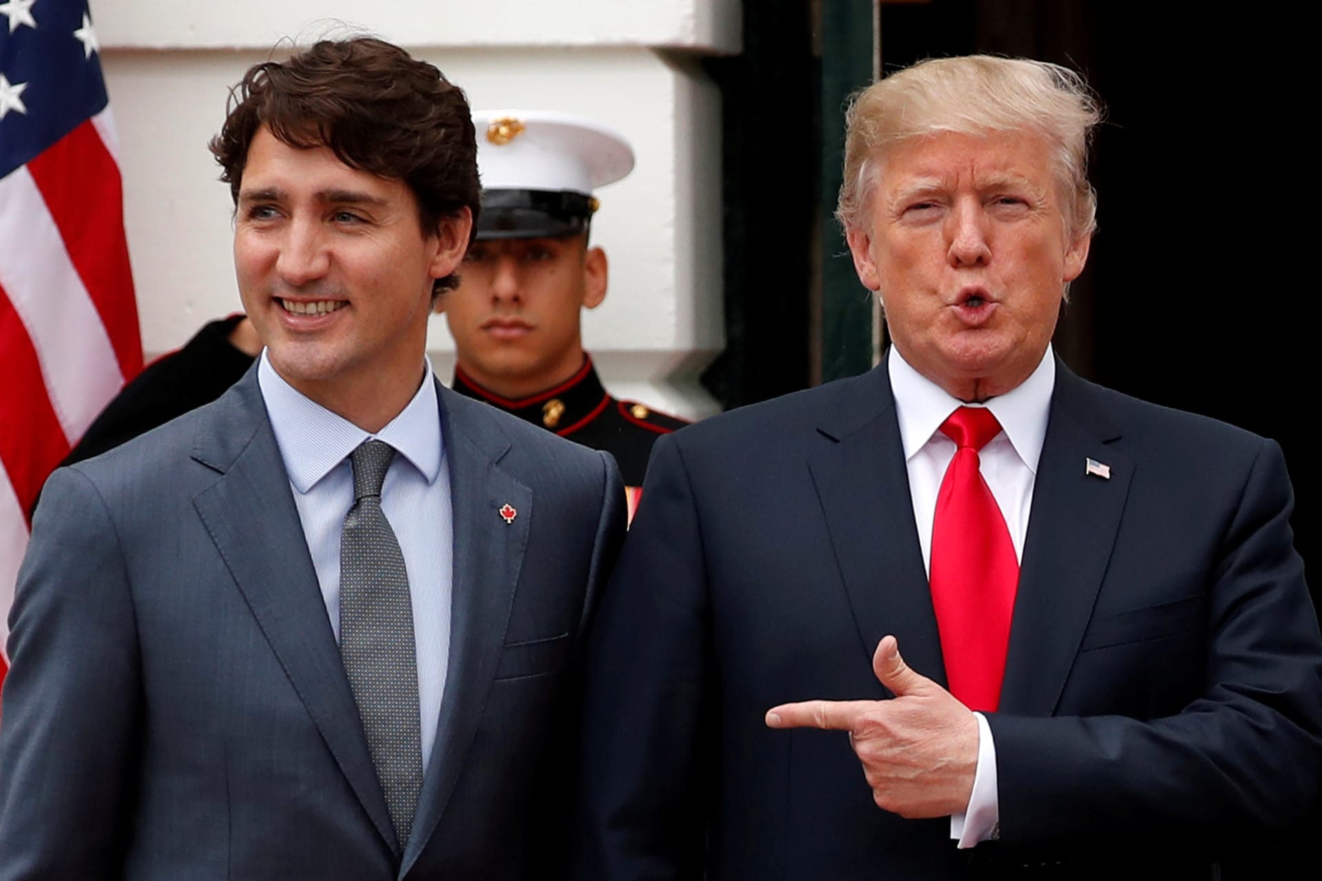 <p>U.S. President Donald Trump welcomes Canada’s Prime Minister Justin Trudeau on the South Lawn before their meeting about the NAFTA trade agreement at the White House in Washington, U.S. October 11, 2017. </p>

