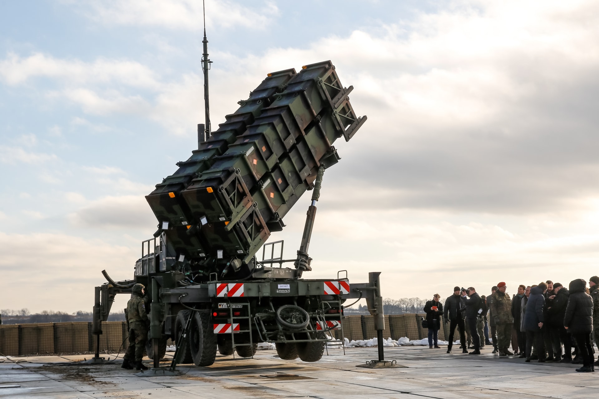 <p>German soldiers operate the launcher of an MIM 104 Patriot surface-to-air defense system during training activities near Rzeszow, Poland, on January 23, 2025. </p>
