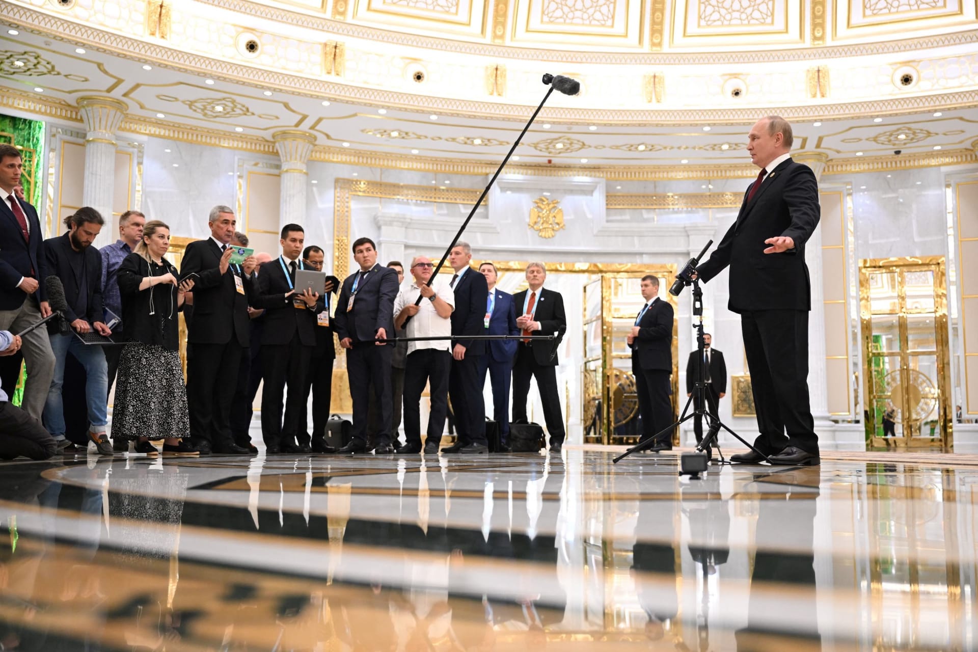 Russia Tries Journalist, China Celebrates Its Army, UN Meets on Nuclear Weapons, and More Image