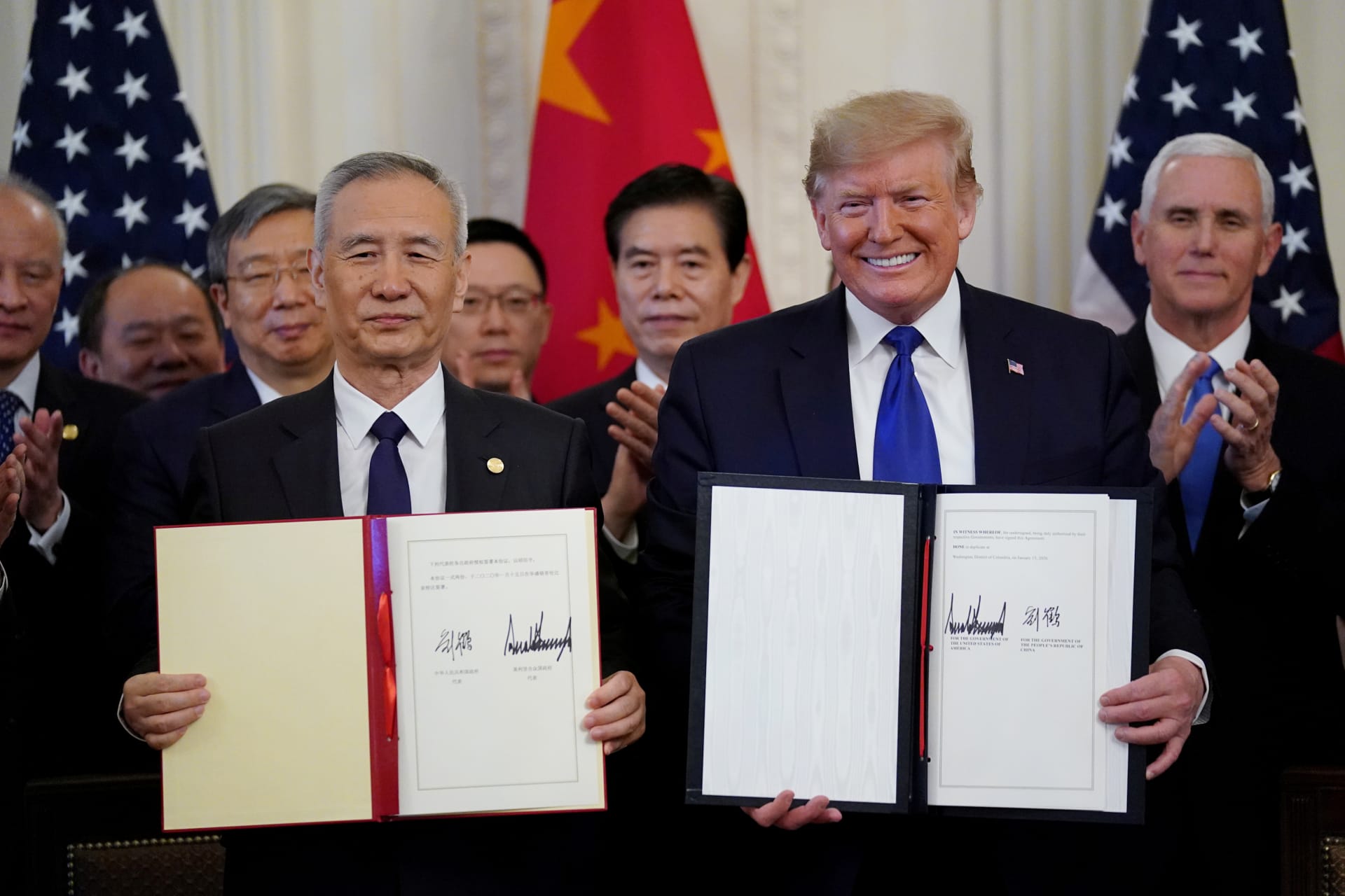 <p>President Trump hosts U.S.-China trade signing ceremony at the White House in Washington</p>
