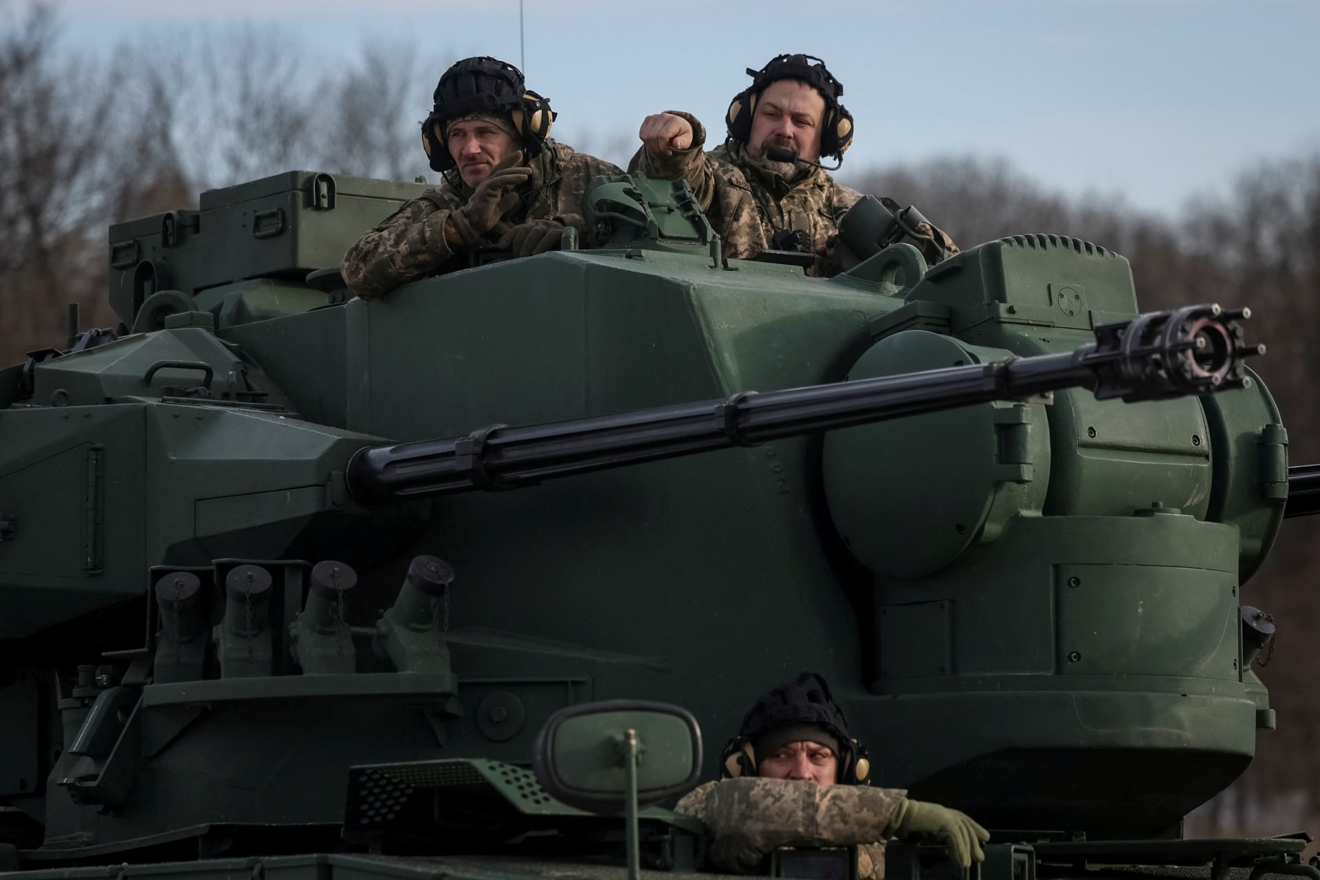<p>Ukrainian servicemen from air defence unit at their position near Kyiv.</p>