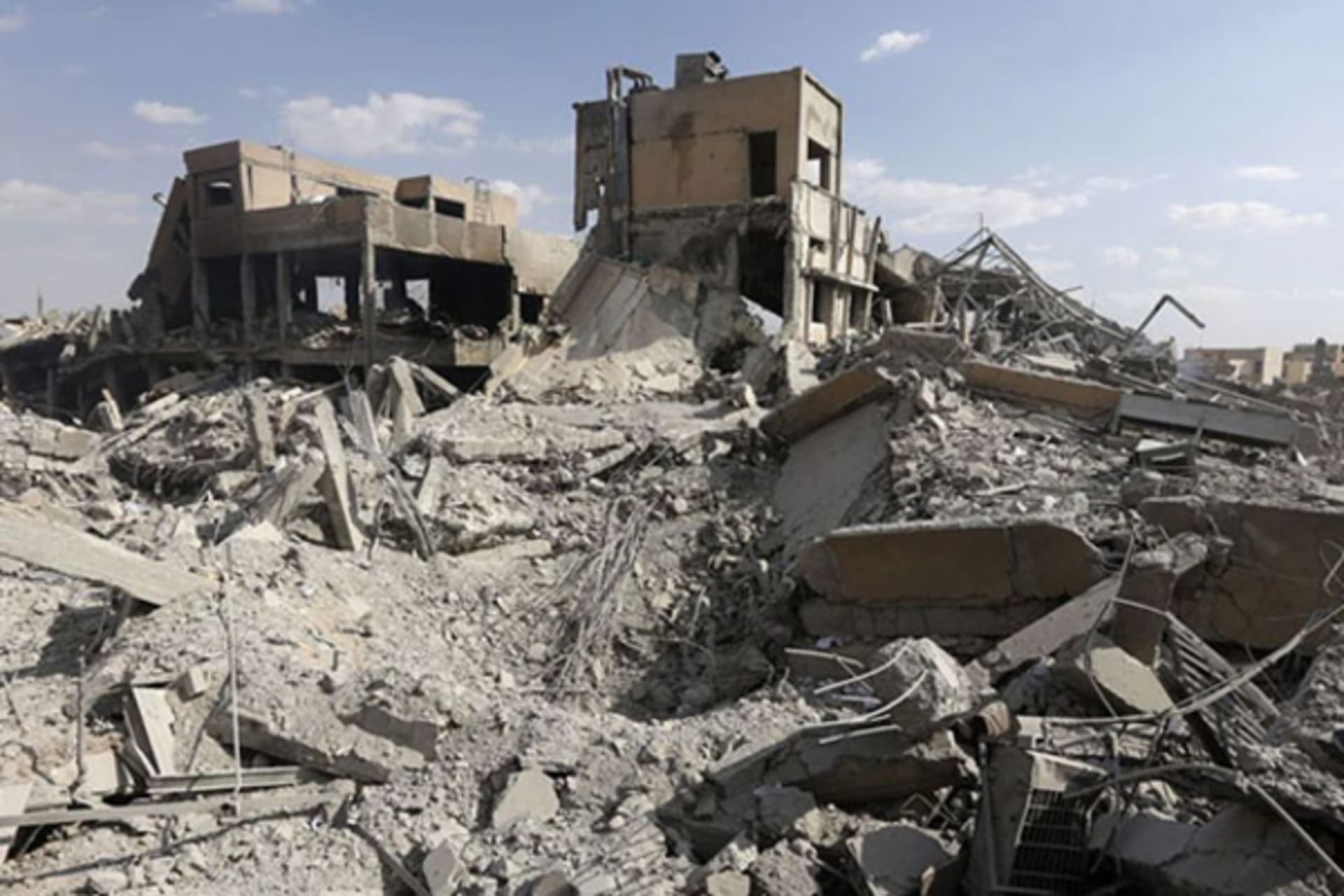 syria-stares