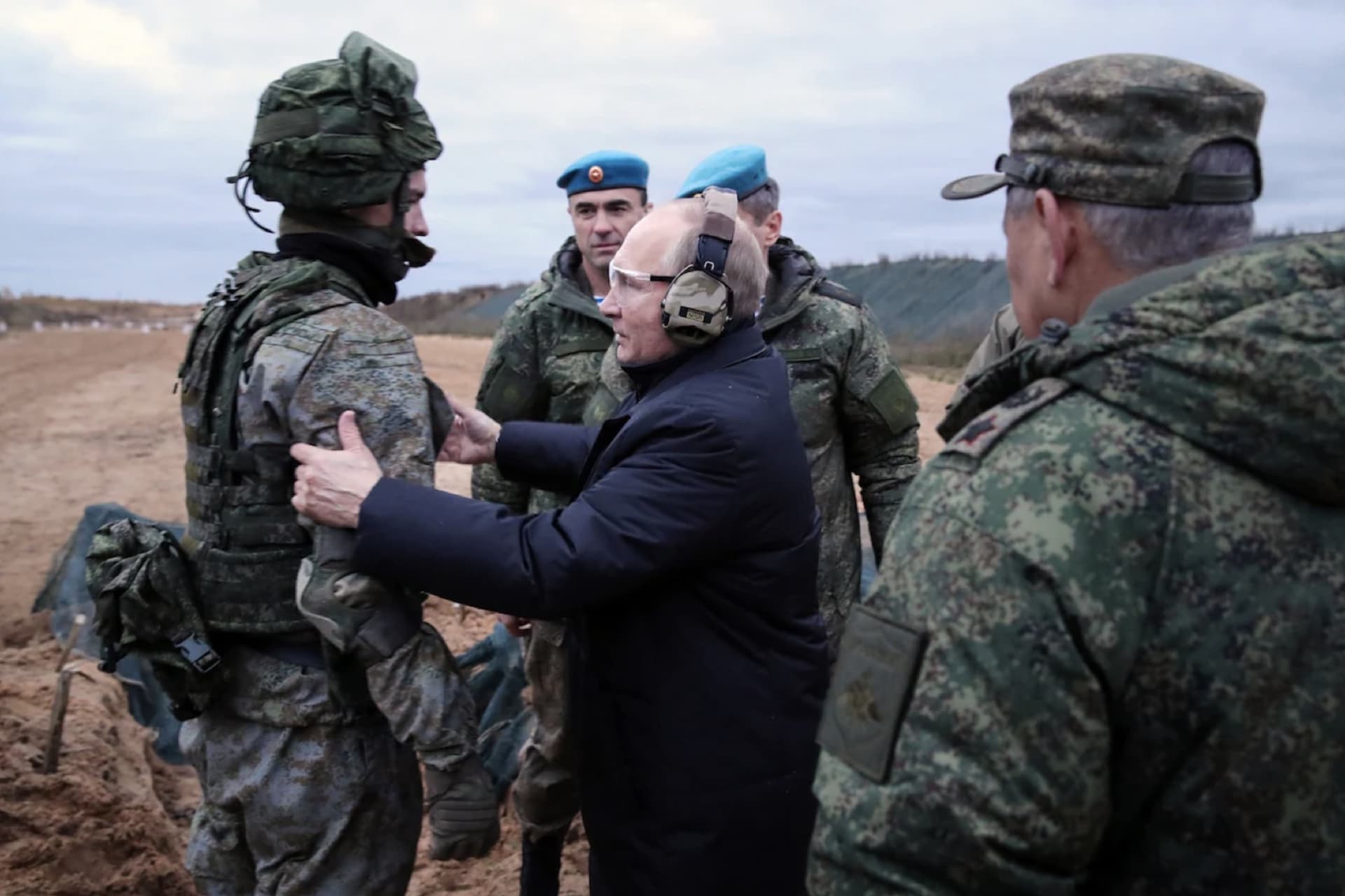 <p>Russian President Vladimir Putin speaks with soldiers at a military training area in the Ryazan region in Russia on Oct. 20. </p>
