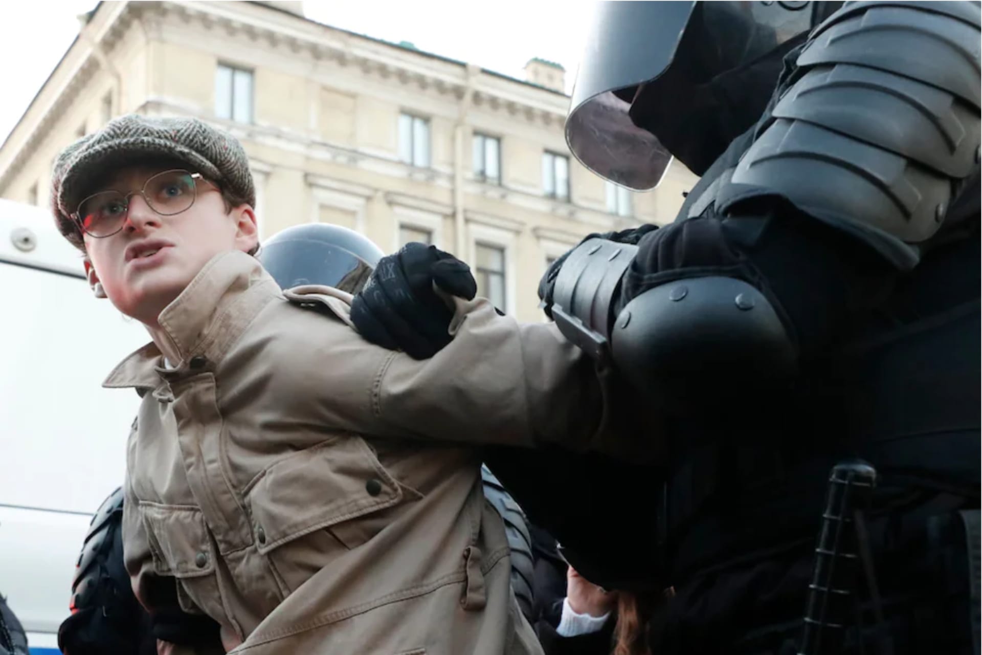 <p>Police detain demonstrators at an unauthorized protest against Russia’s partial military mobilization on Saturday in St. Petersburg. </p>
