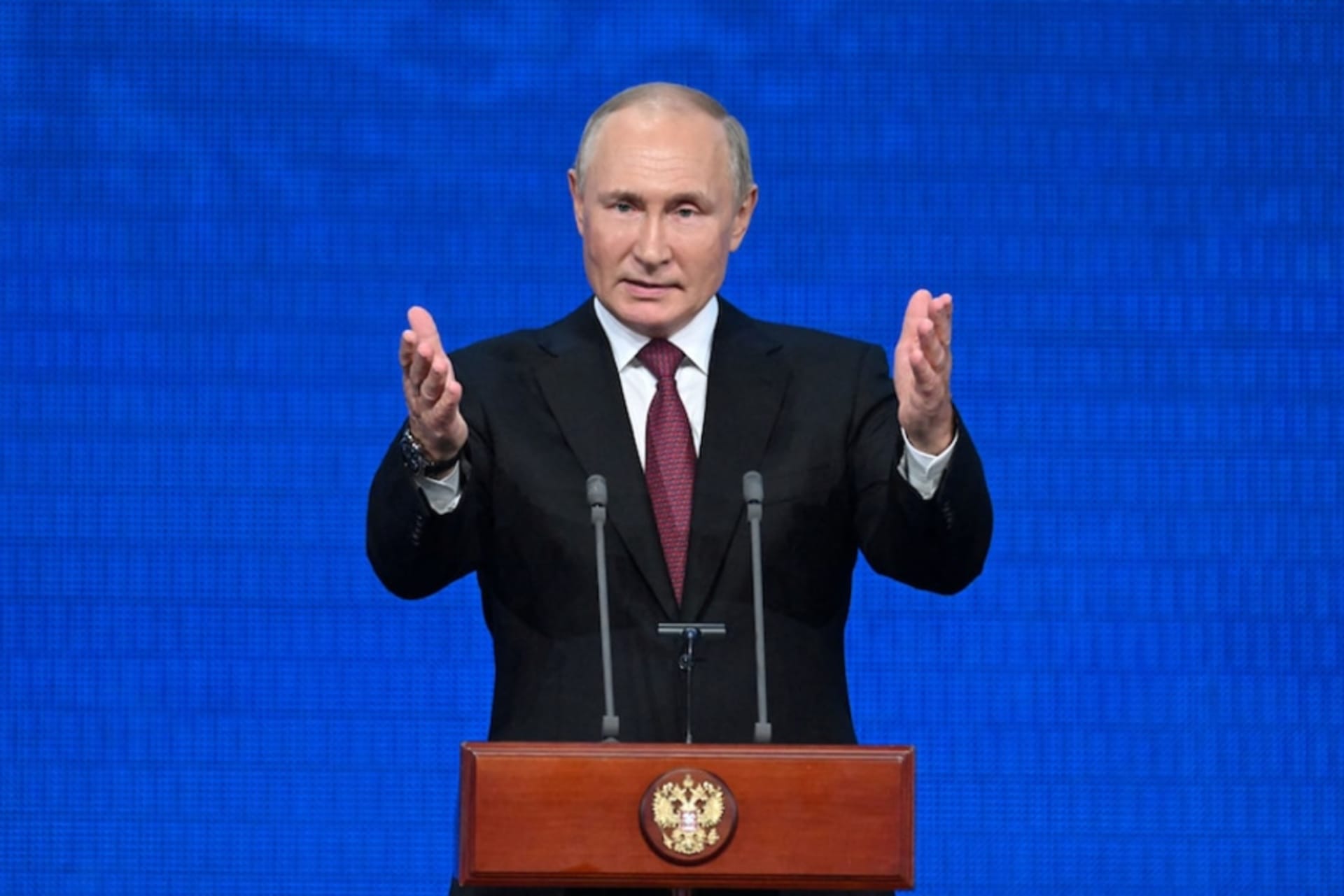 <p>Russian President Vladimir Putin delivers a speech in Moscow on Sept. 20. </p>
