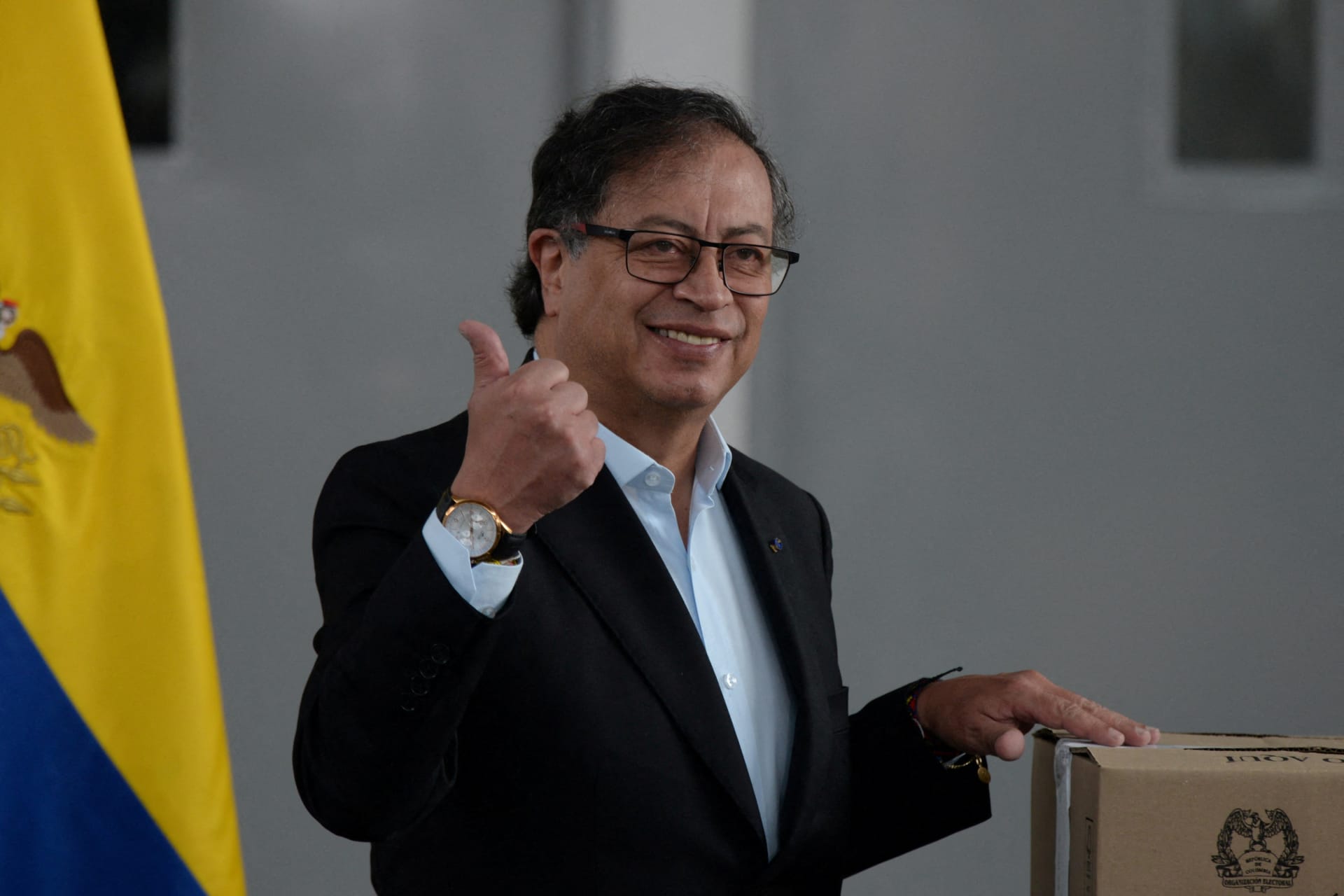 Photo of Colombian President Gustavo Petro voting in regional elections