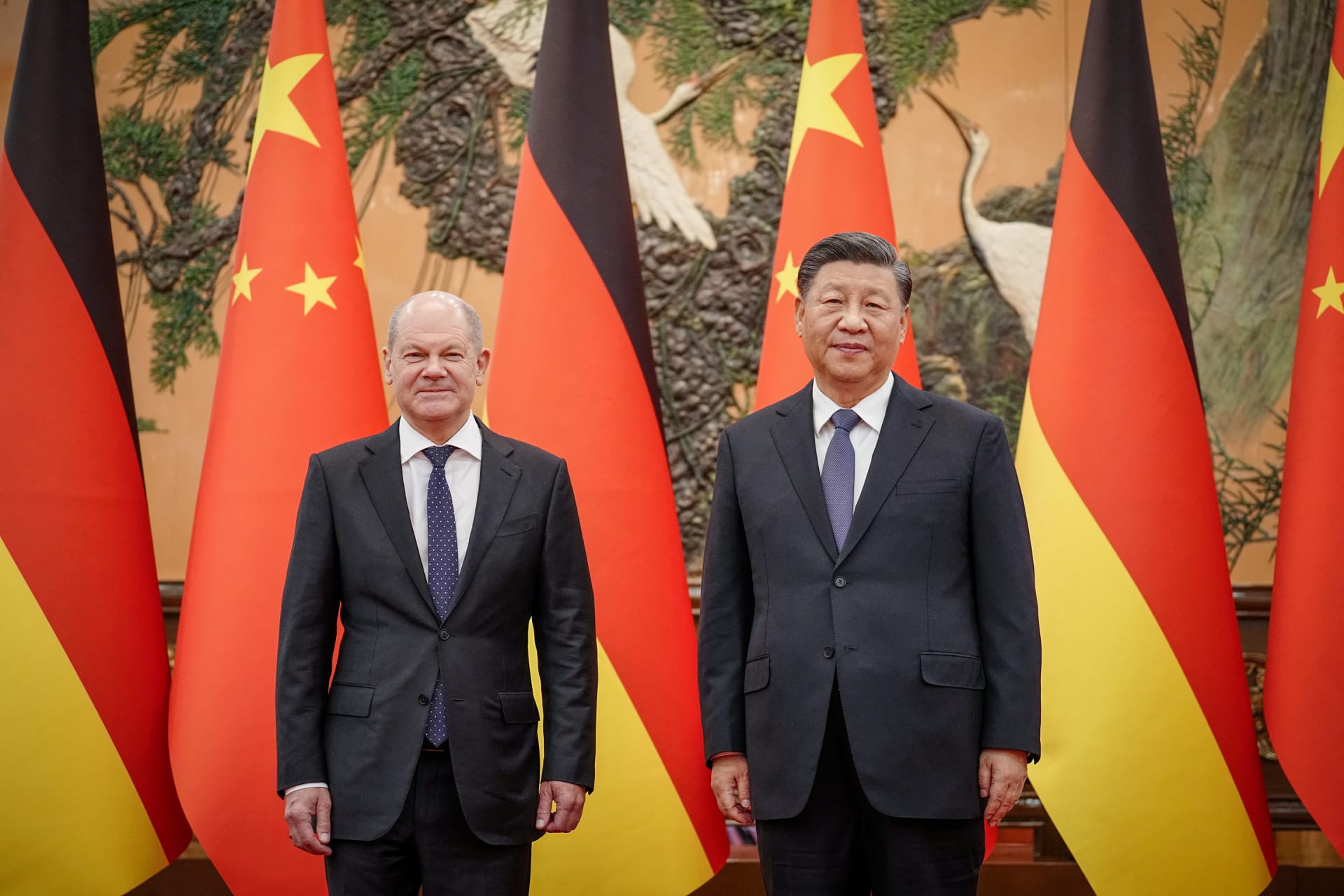 <p>German Chancellor Scholz visits China.</p>
