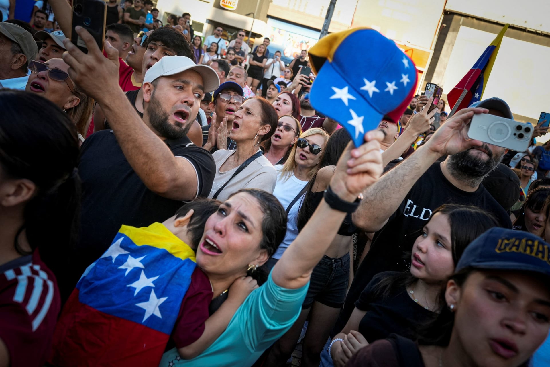 Demonstrators for a democratic transition in Venezuela following U.S. strikes on the country, in Buenos Aires