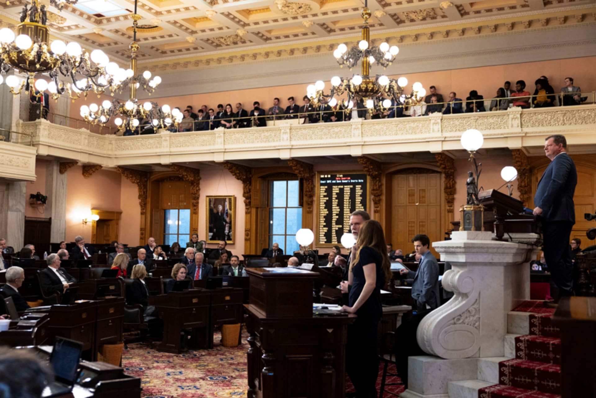 Reporting on Statehouse Politics and Elected Officials