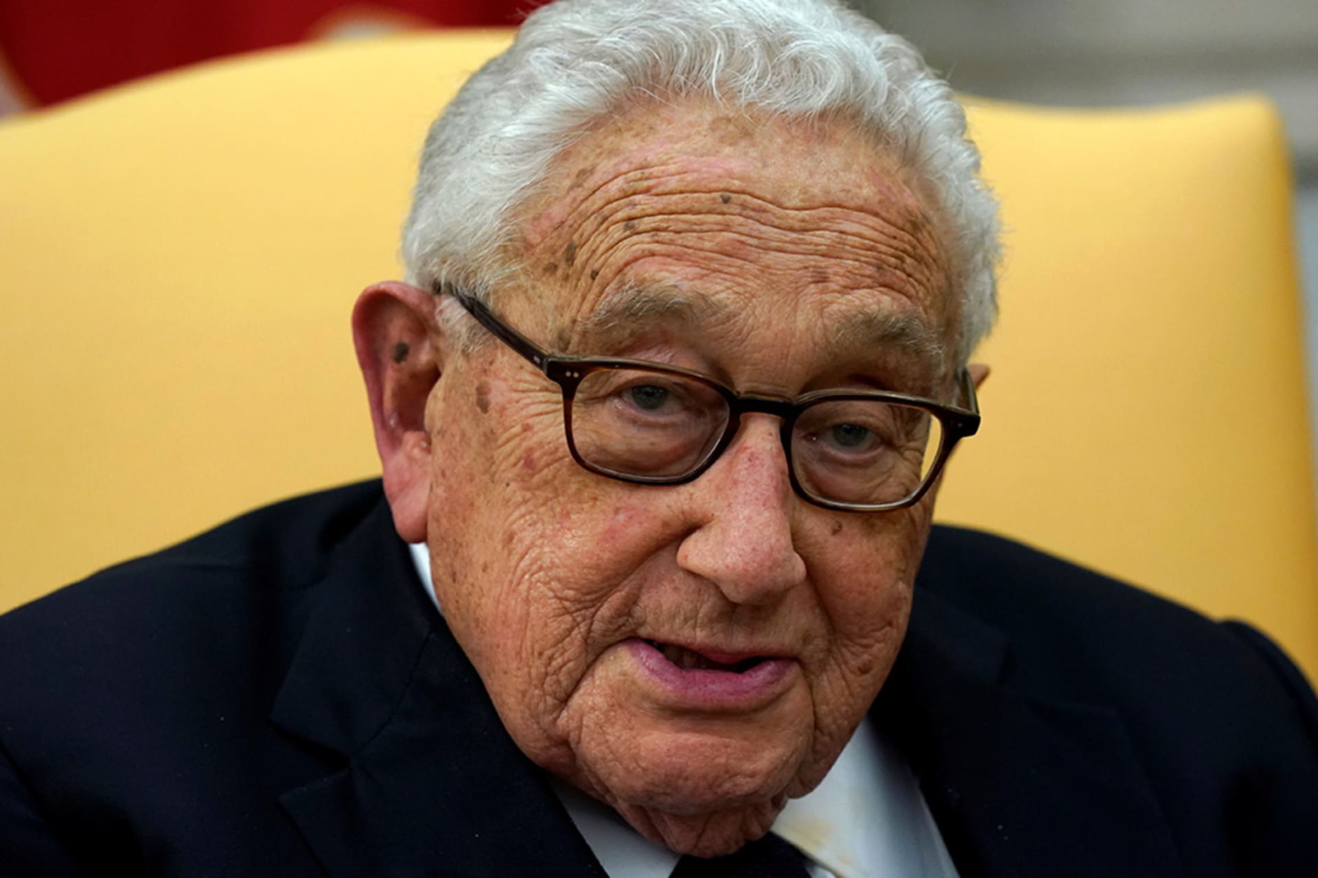 Kissinger pic -- lessons of history
