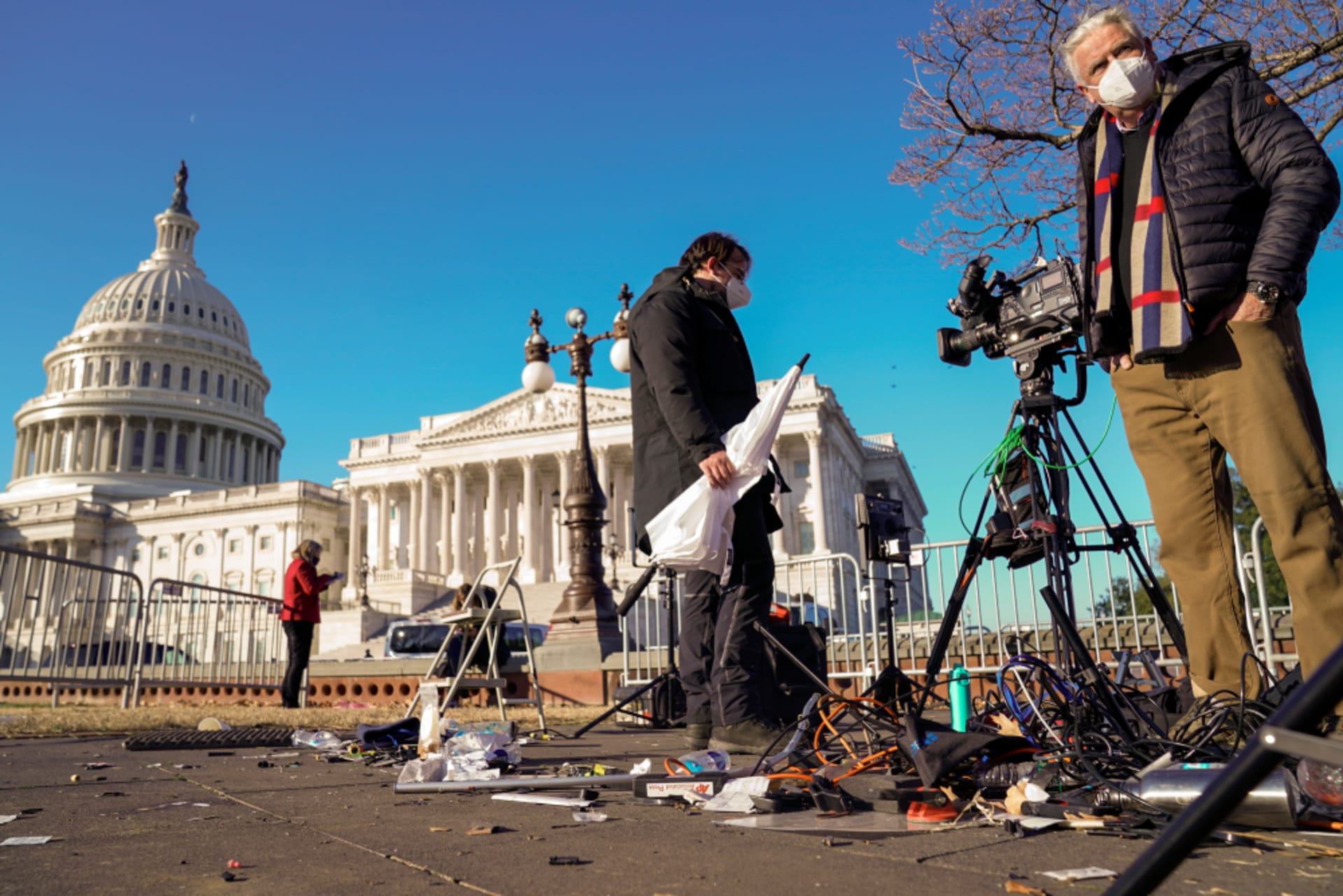 Reporting on Extremist Activity