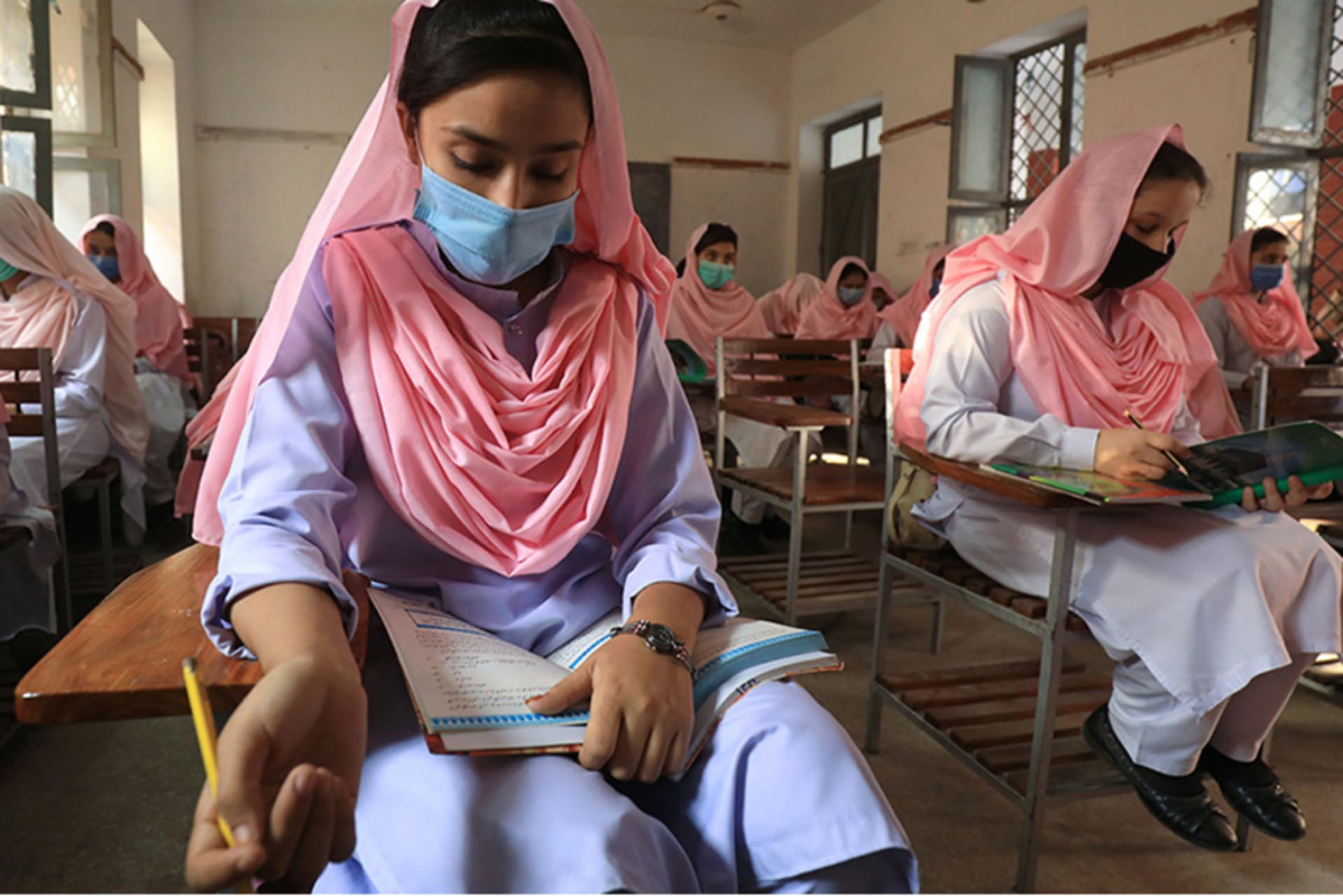 Lessons on Reopening in a Pandemic From Around the World