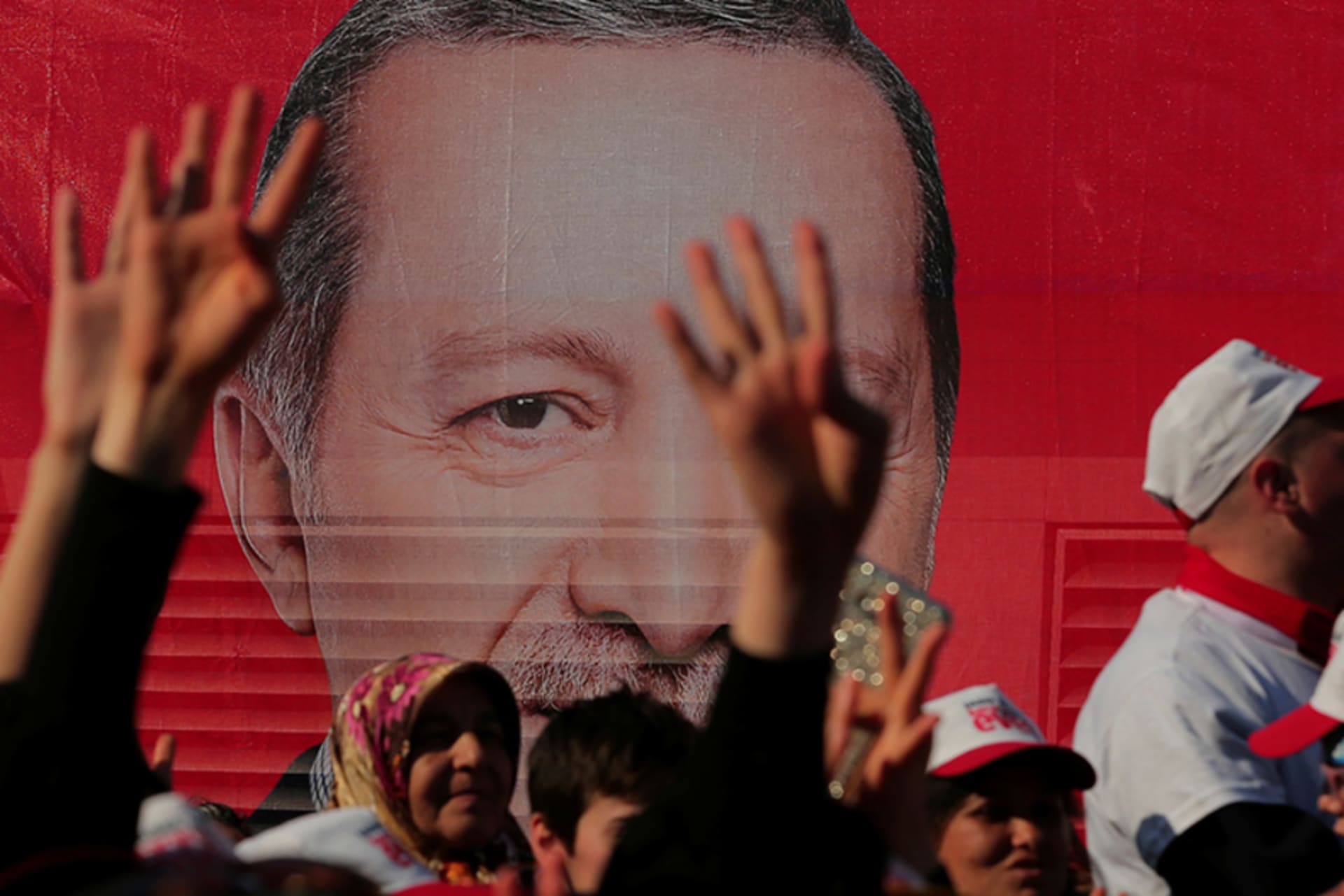 The Rise of Illiberal Democracies