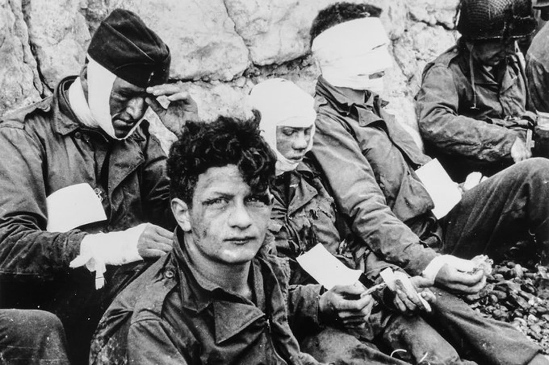 <p>A group of American assault troops who stormed the beachhead at Omaha Beach. National Archives and Records Administration</p>
