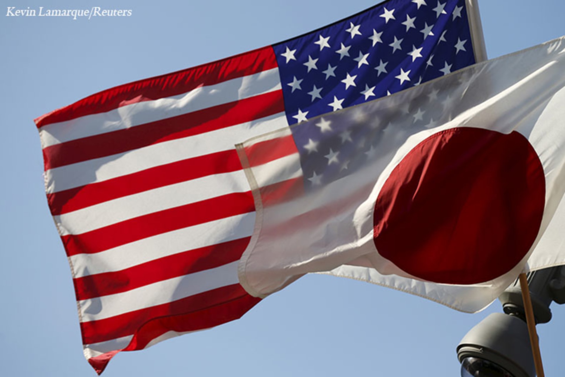 shinzo-abe-media-call.jpg