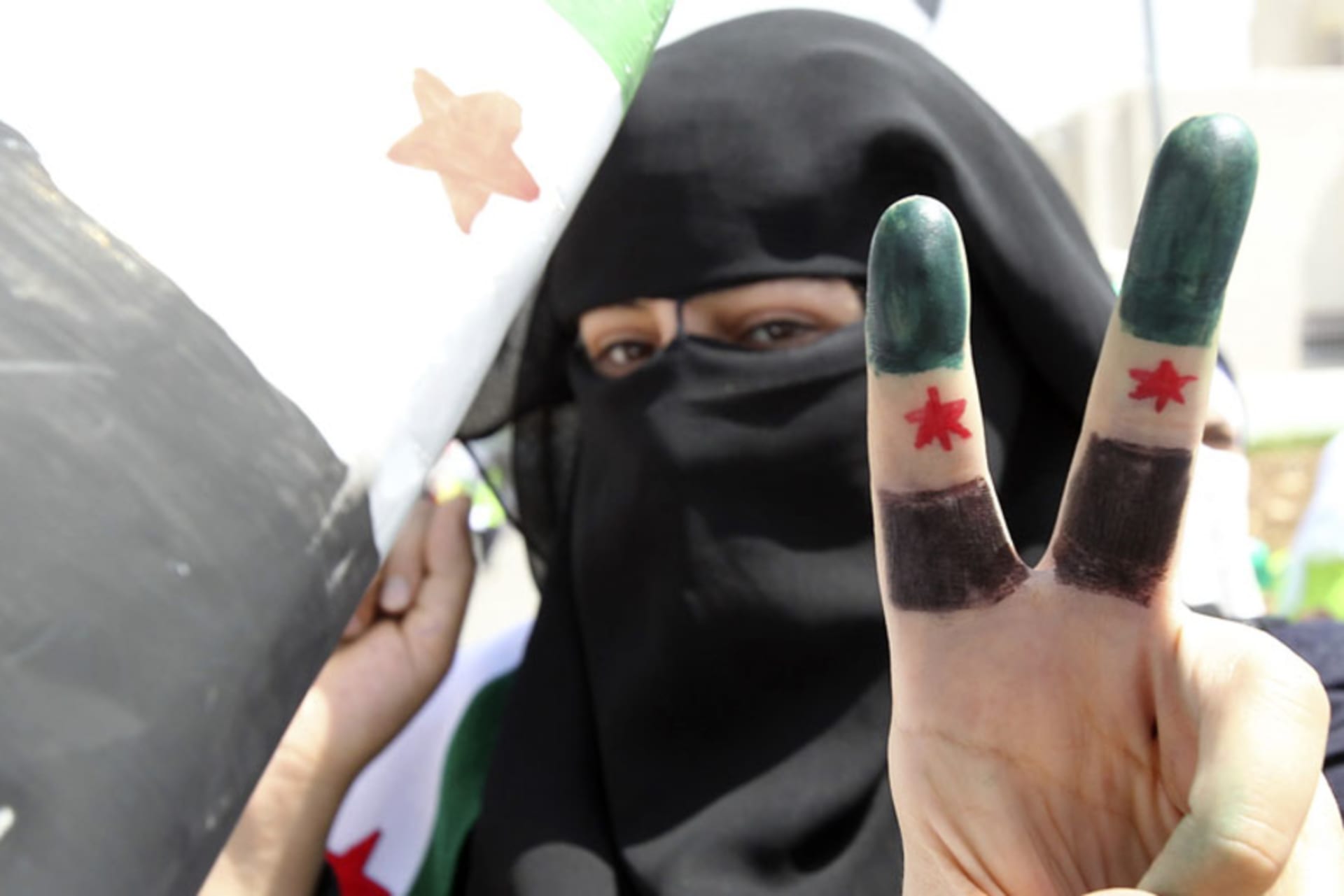 RTR30EW8_Yacoubian_17Apr12_.jpg