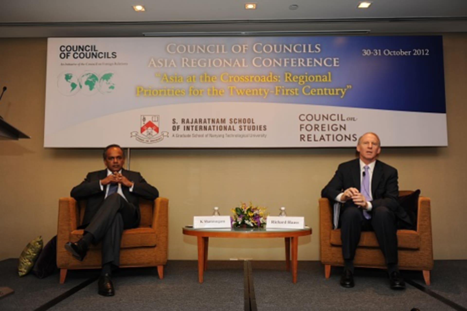 <p>K Shanmugam (Minister for Foreign Affairs and Law, Singapore) and Richard Haass (CFR) address council members during the CoC First Regional Conference (William Lam).</p>
