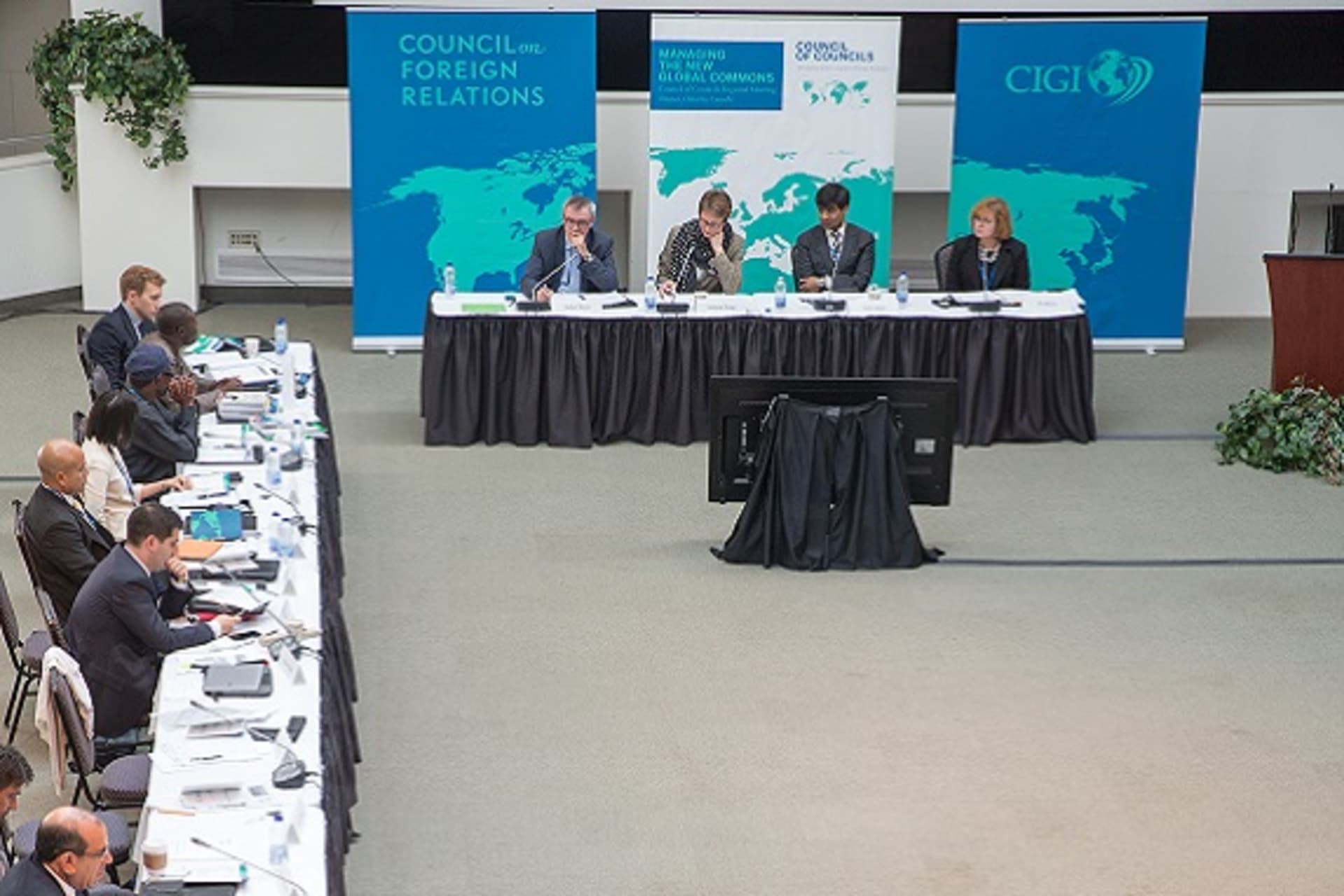 <p>Panelists speak during the third session on climate change at the Council of Councils Sixth Regional Conference in Ottawa (Kris Young).</p>