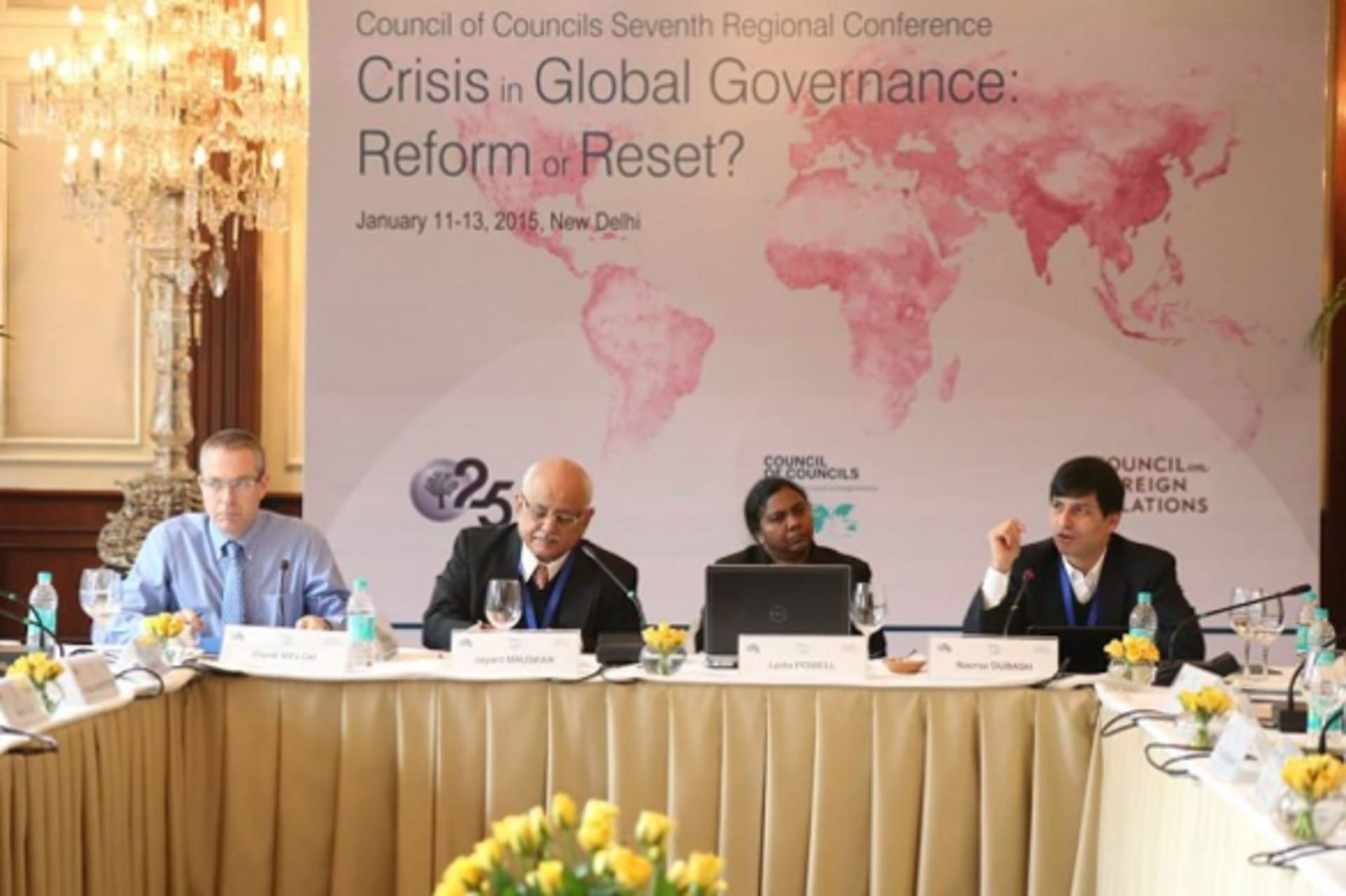 <p>Panelists discuss a post-2015 climate change agreement during the Council of Councils Seventh Regional Conference (Pradeep Kumar).</p>