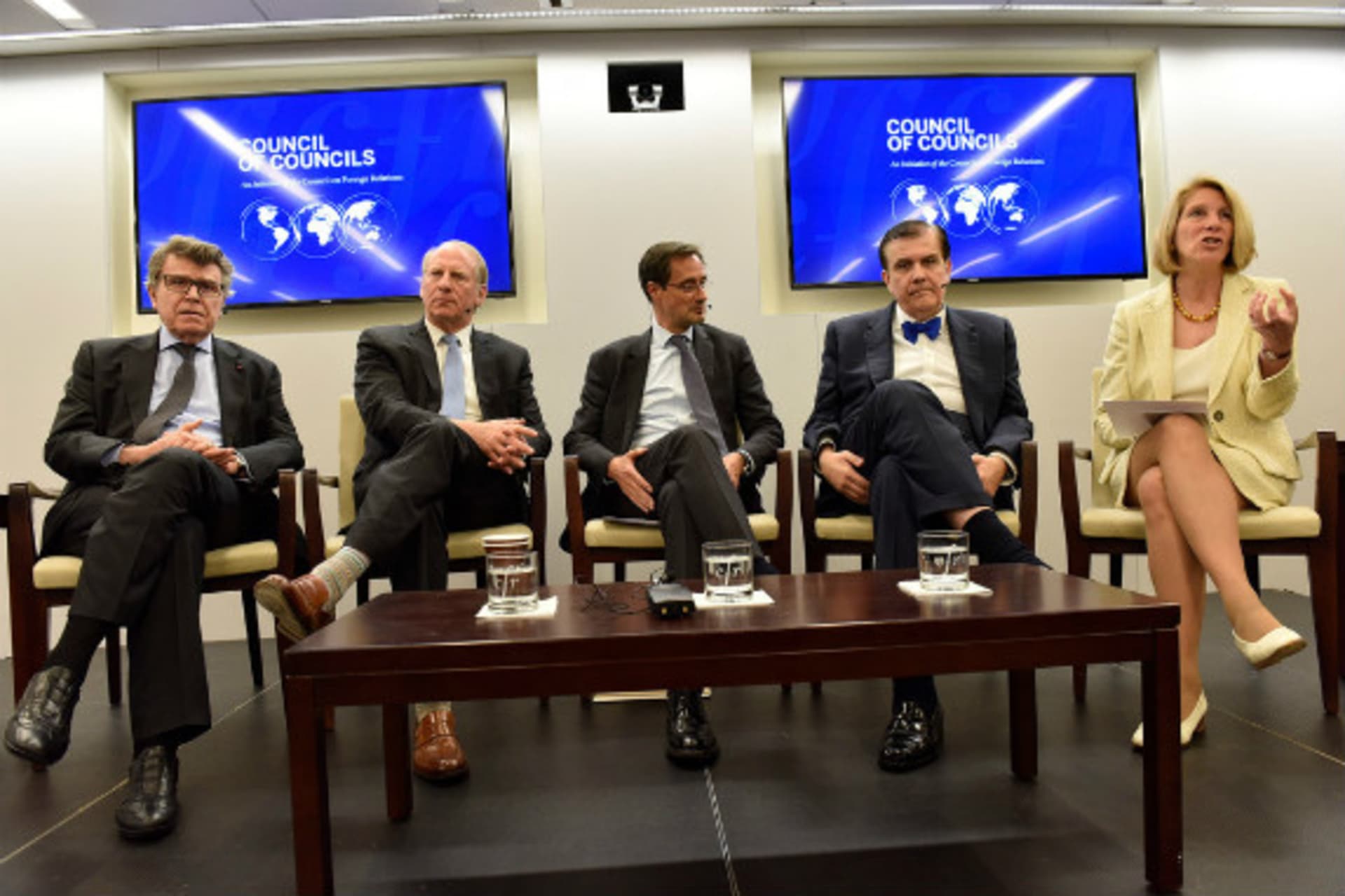 <p>Thierry de Montbrial, Richard Haass, Robin Niblett, Carlos Ivan Simonsen Leal, and Karen Donfried discuss the past, present, and future of think tanks. (Kaveh Sardari)</p>