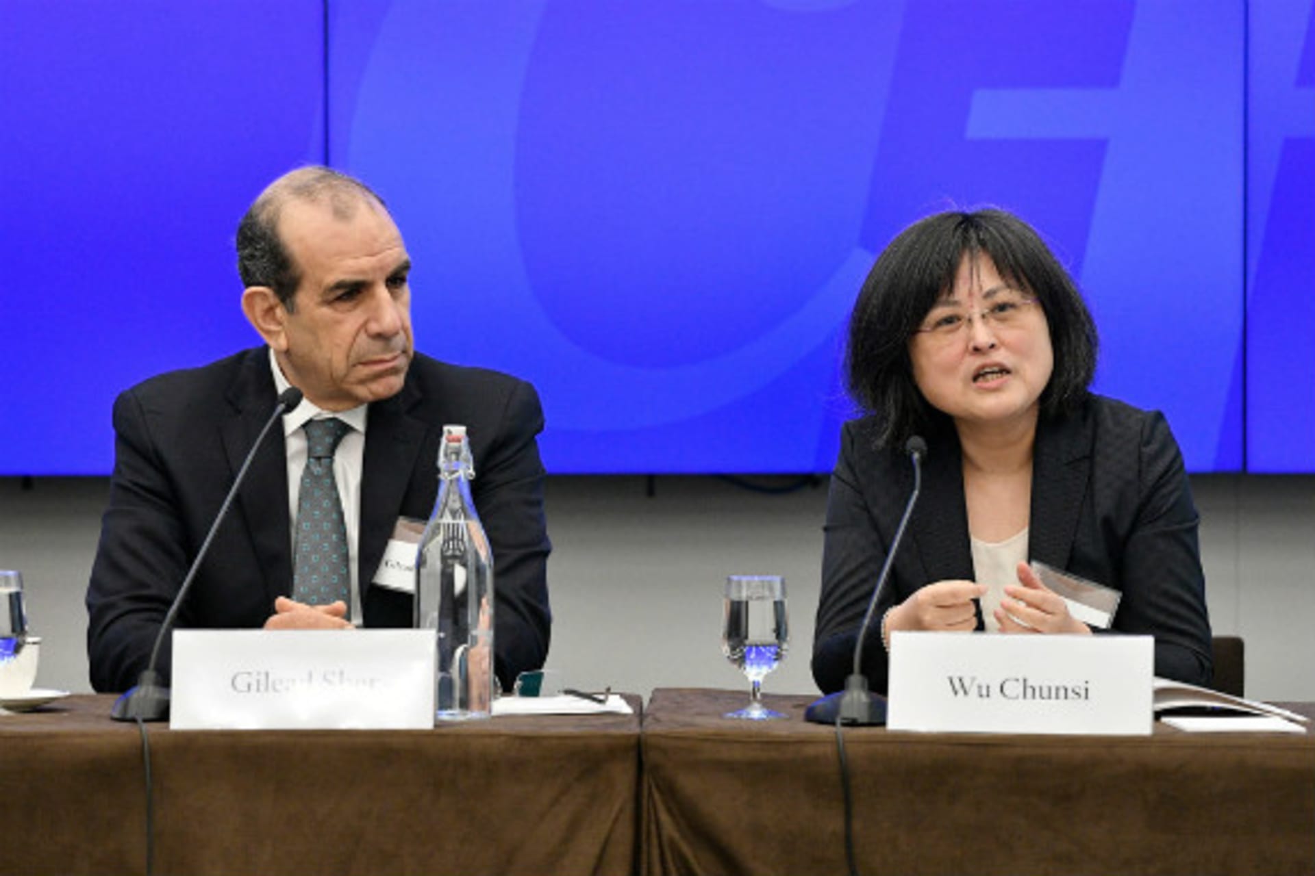 <p>Gilead Sher and Wu Chunsi discuss how to manage the global catastrophic risks of nuclear weapons. (Kaveh Sardari)</p>