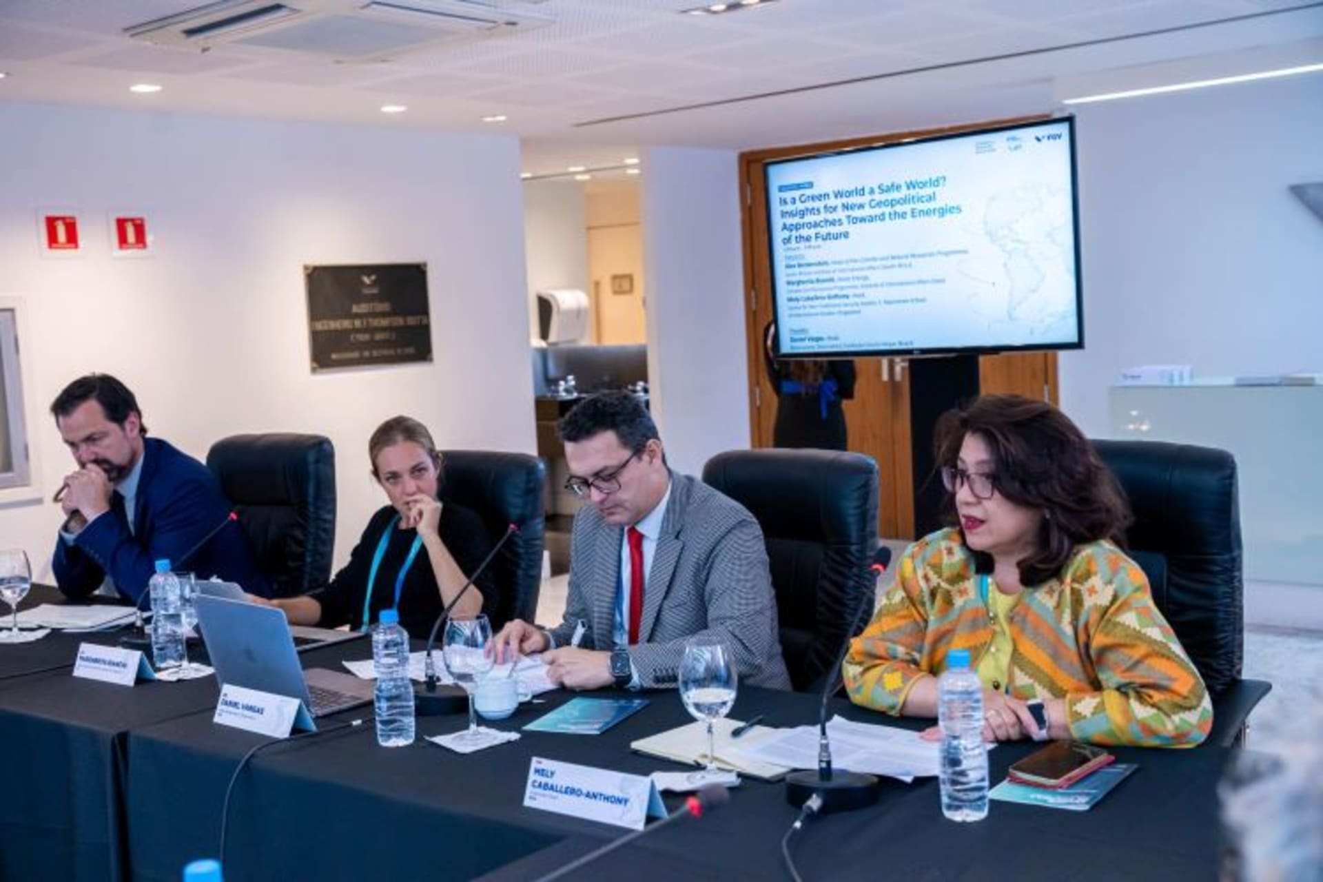 <p>Alex Benkenstein, Margherita Bianchi, Mely Caballero-Anthony, and Daniel Vargas discuss “Is a Green World a Safe World? Insights for New Geopolitical Approaches Toward the Energies of the Future.”</p>
