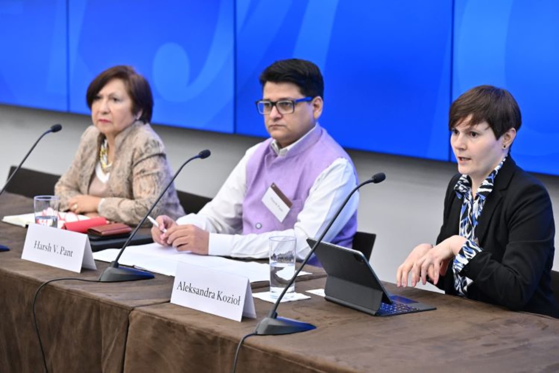 <p>Lila Roldán Vázquez, Harsh Pant, and Aleksandra Kozioł discuss “The Russia-Ukraine War.” (Kaveh Sardari)</p>