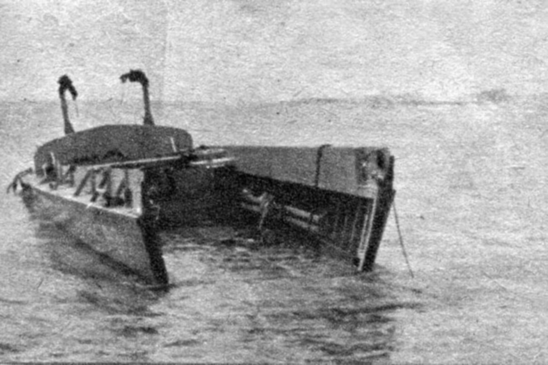 <p>Brigade 2506 landing craft at the Bay of Pigs after unloading its crew, April 17, 1961.</p>
