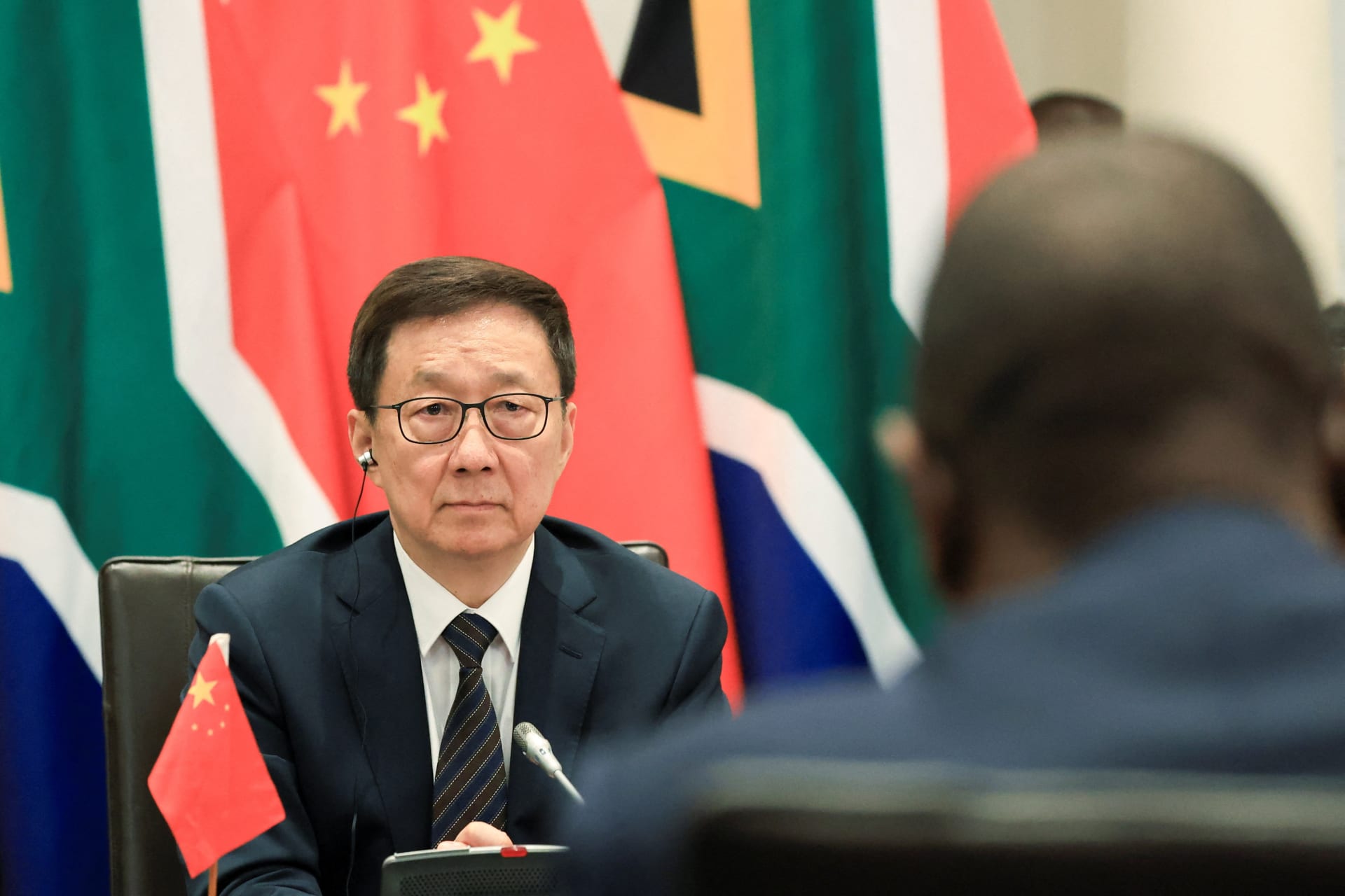<p>Chinese Vice President Han Zheng listen to South Africa’s Deputy President Paul Mashatile during their bi-national meeting with in Cape Town, South Africa on March 26, 2026.</p>
