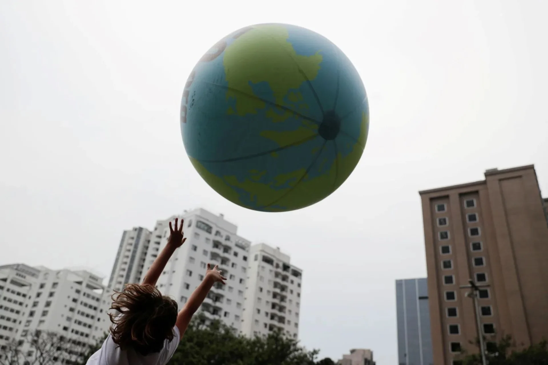 2019-09-20T200520Z_510858138_RC1DA8792760_RTRMADP_3_CLIMATE-CHANGE-STRIKE-BRAZIL-2
