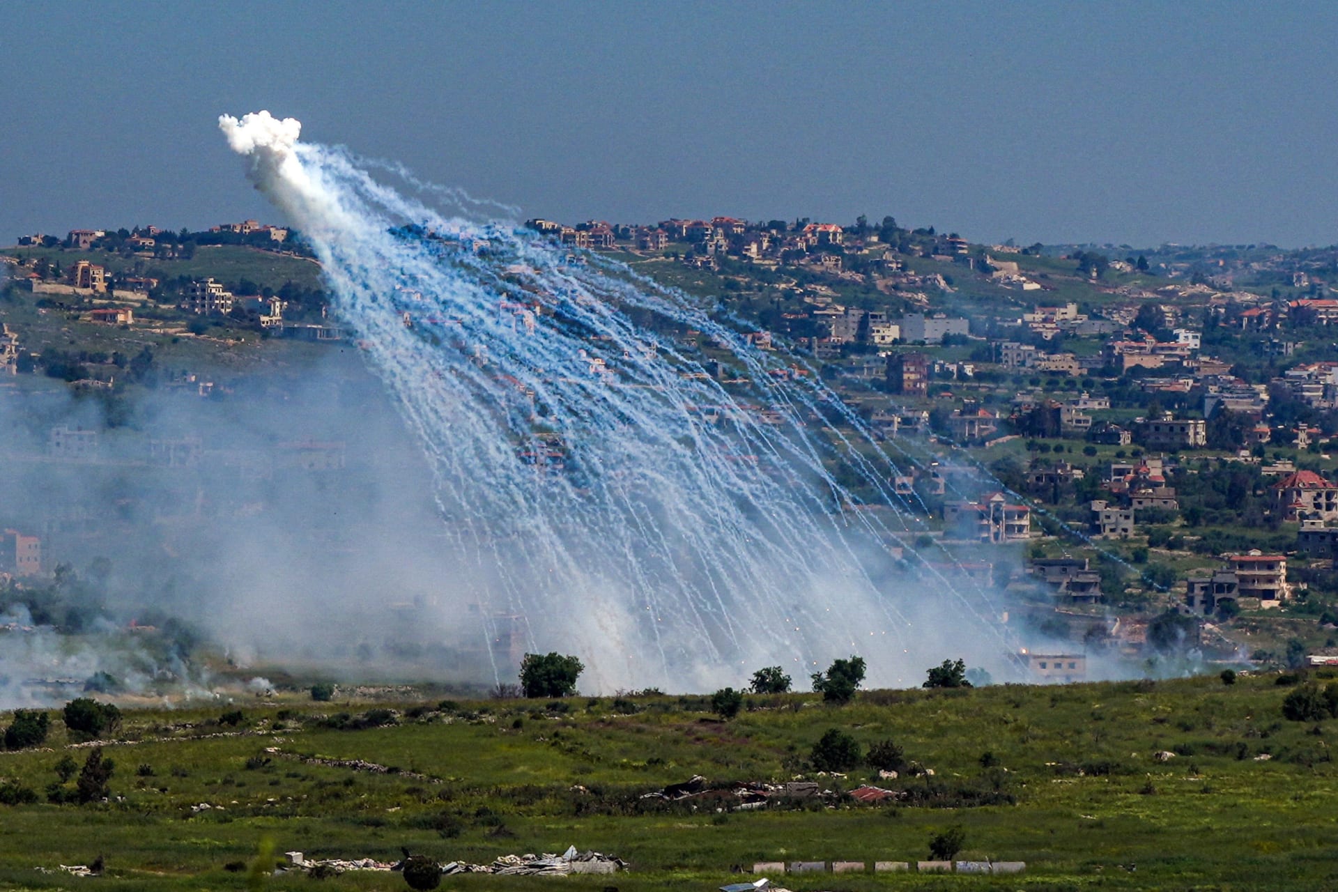 An explosion of what appears to be white phosphorus after an Israeli army attack in South Lebanon, as seen from the Israeli side of the Israel-Lebanon border