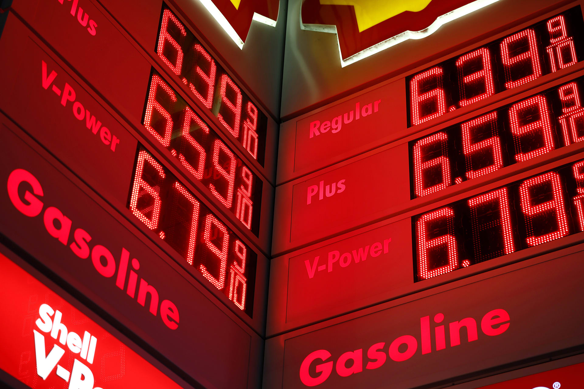 <p>High gas prices are displayed at a Shell gas station on May 11, 2026, in Burbank, California. </p>
