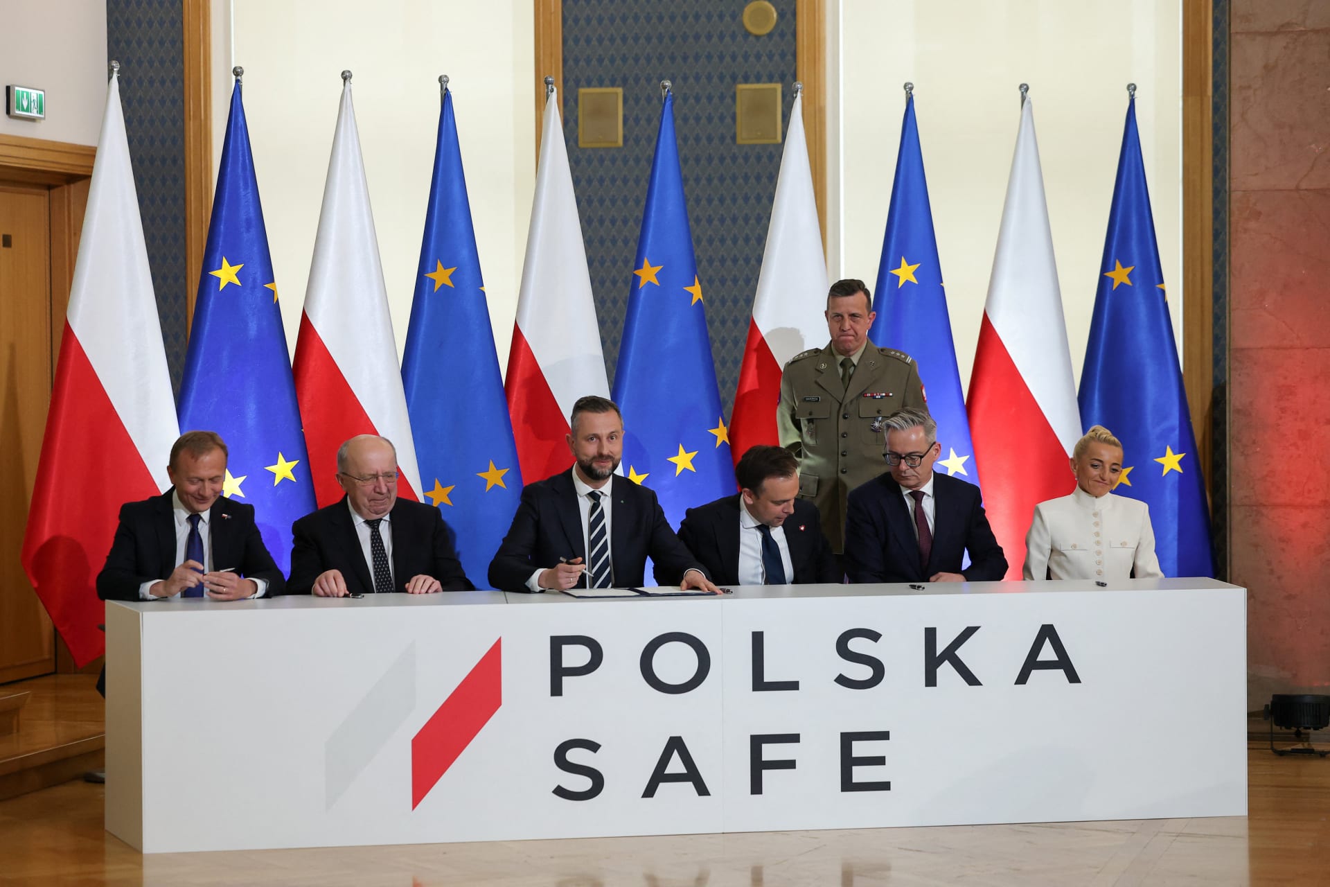 Poland signs loan under EU SAFE programme in Warsaw