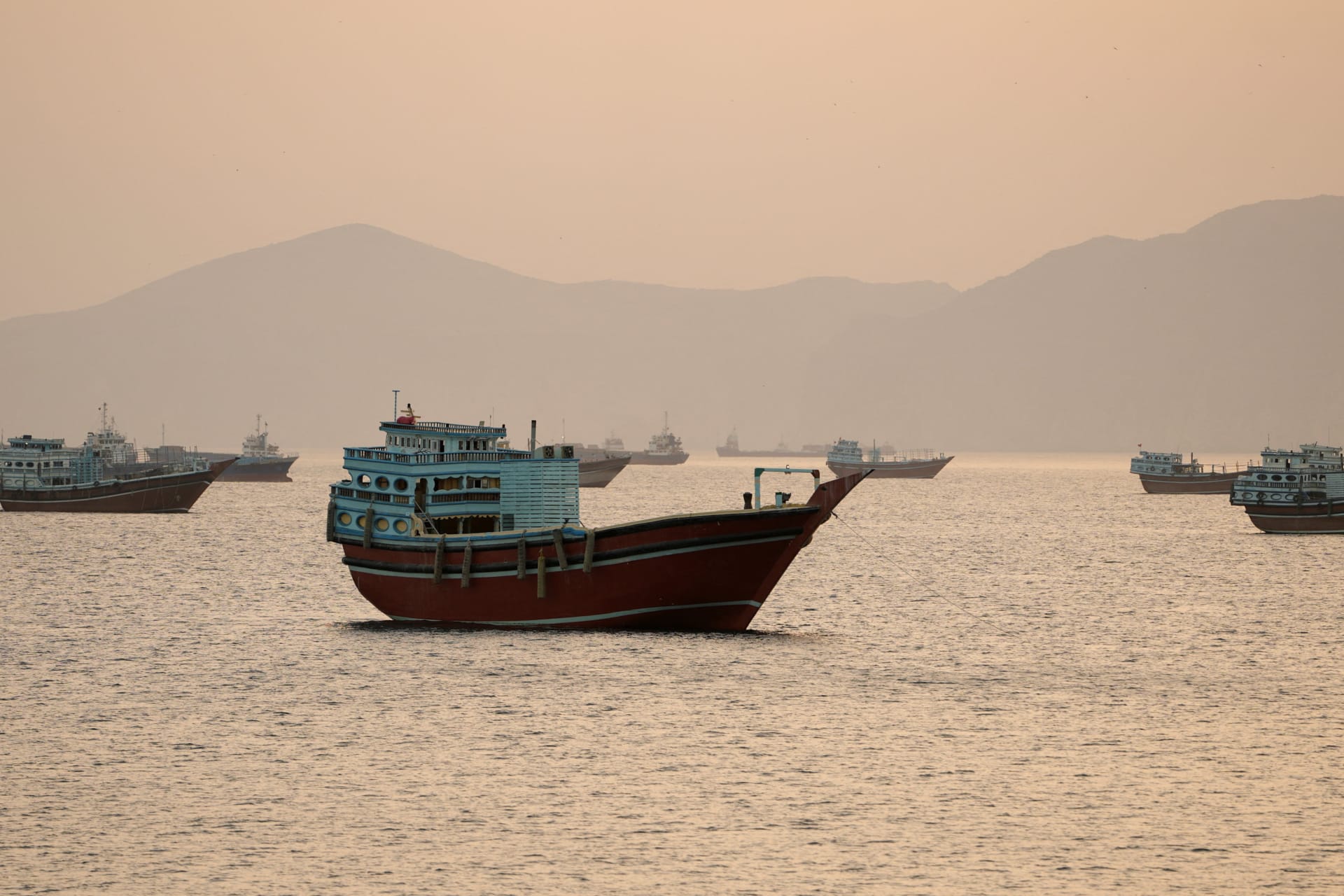 Vessels in the Strait of Hormuz, Musandam