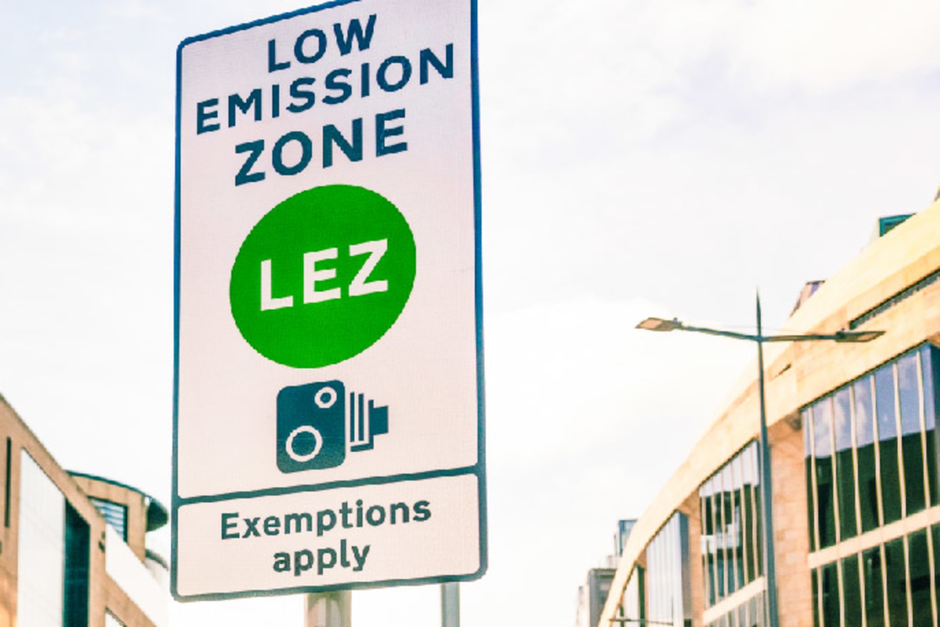 a low emission zone road sign
