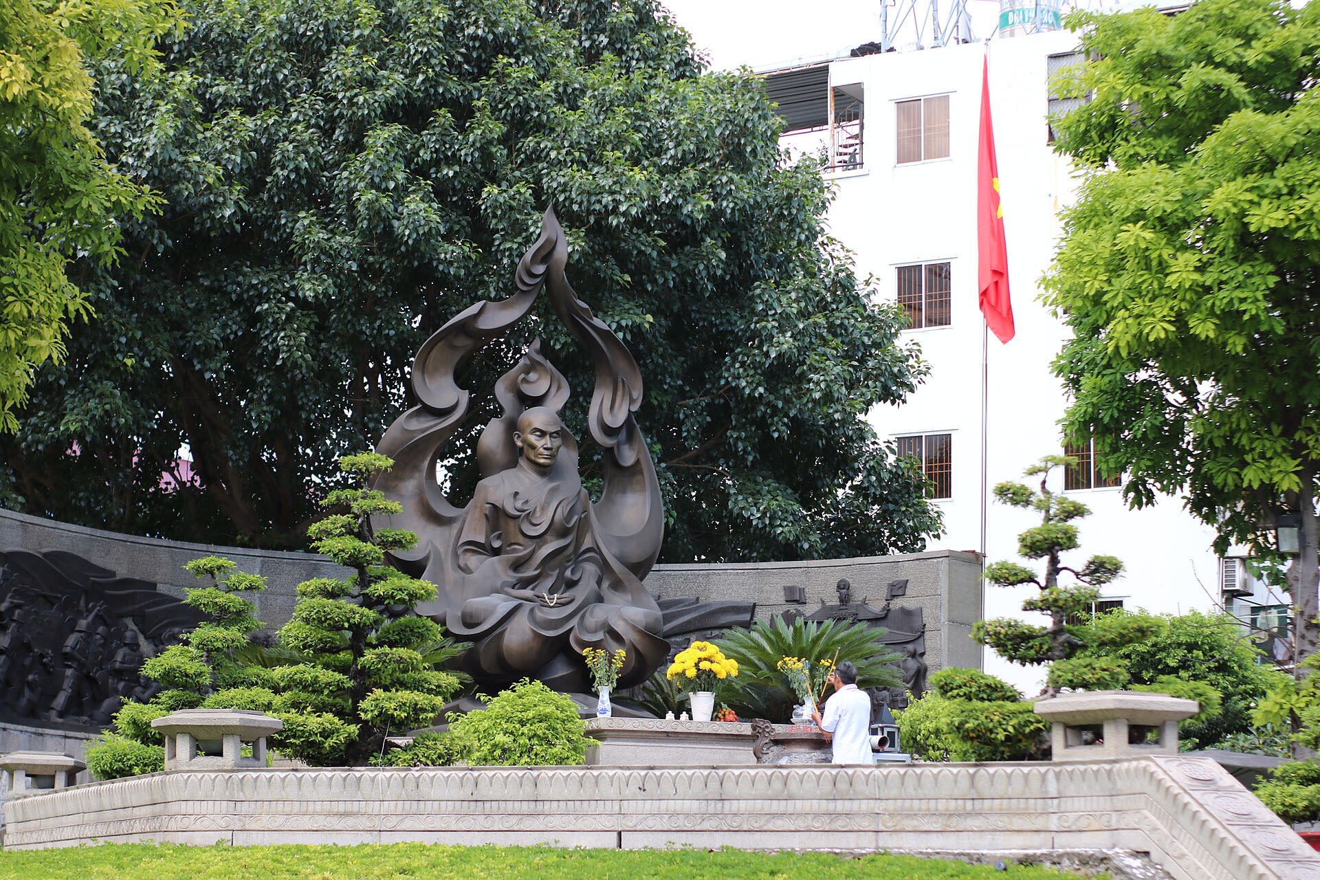 <p>The Venerable Thich Quang Duc Monument at the intersection where Thich Quang Duc performed his self-immolation in Ho Chi Min City (formerly Saigon).</p>
