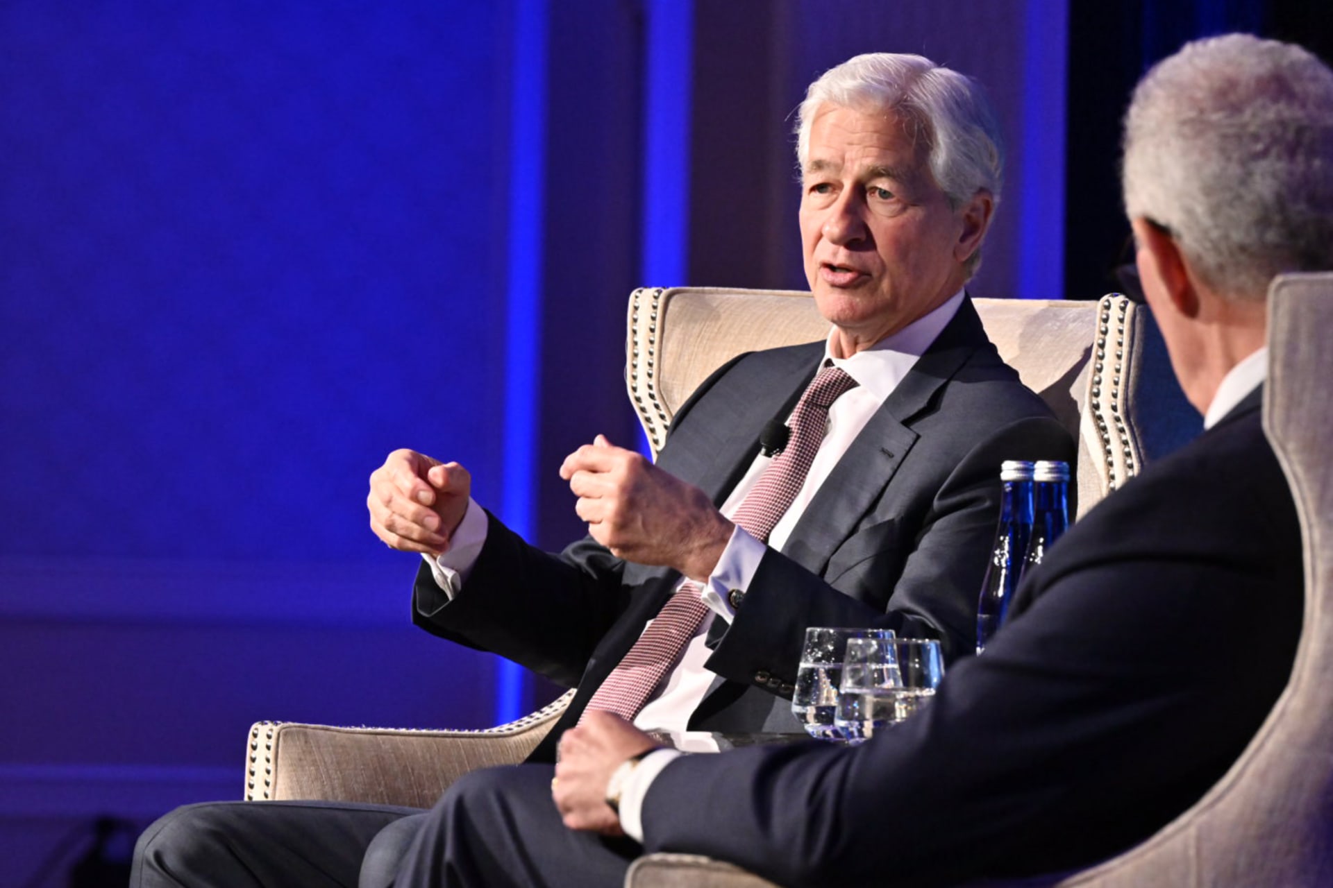 0610 Jamie Dimon