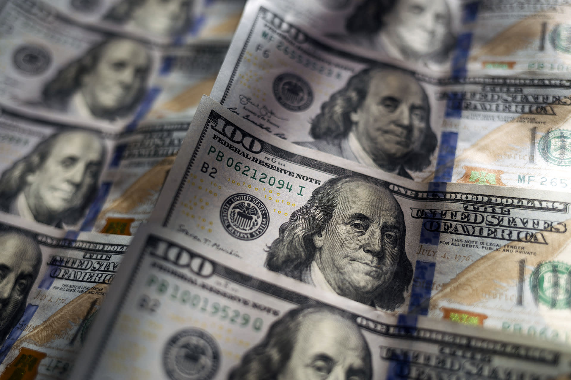 Dollar Economy