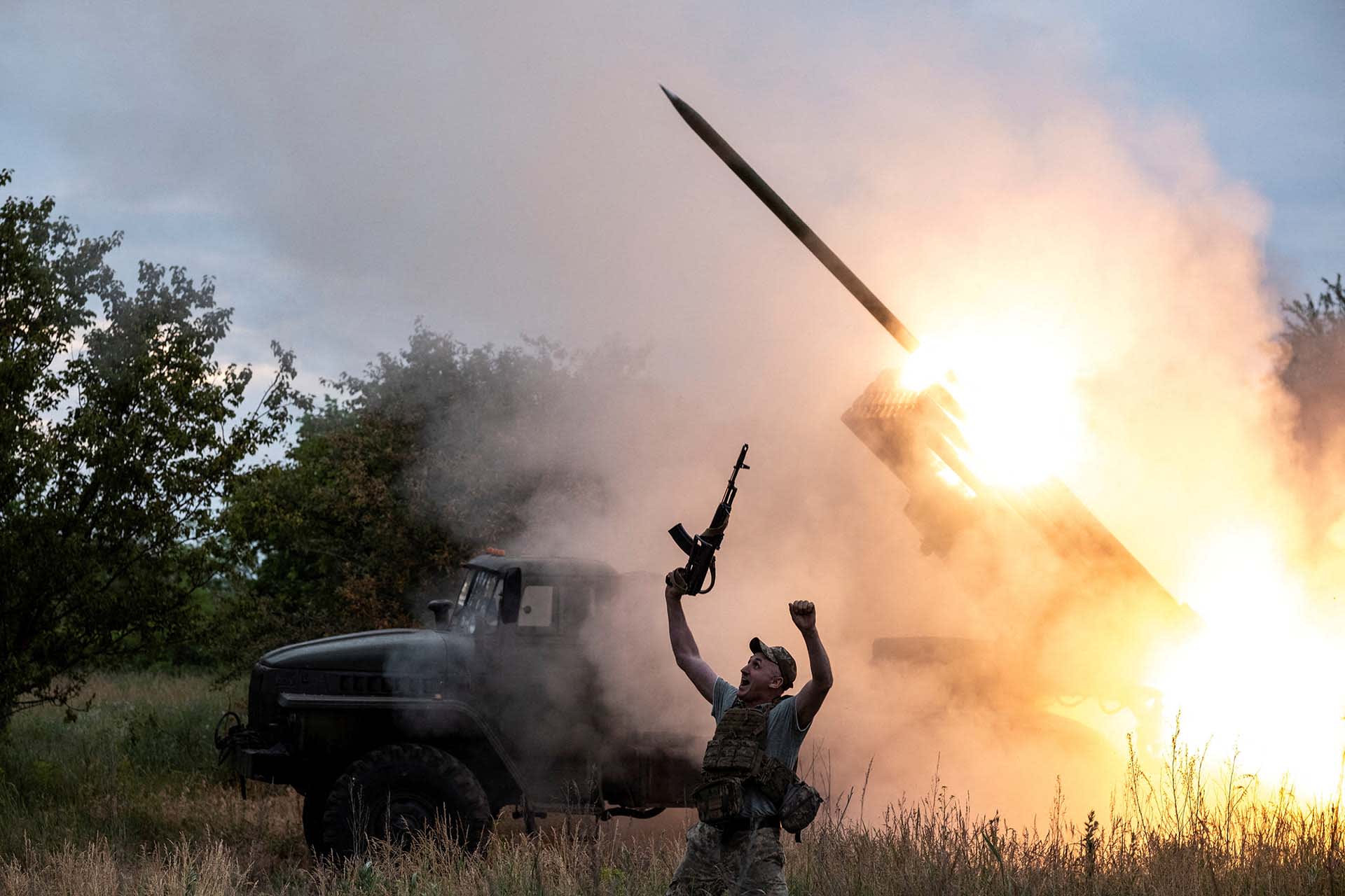 Ukrainian servicemen fire MLRS towards Russian troops near the frontline town of Kostiantynivka